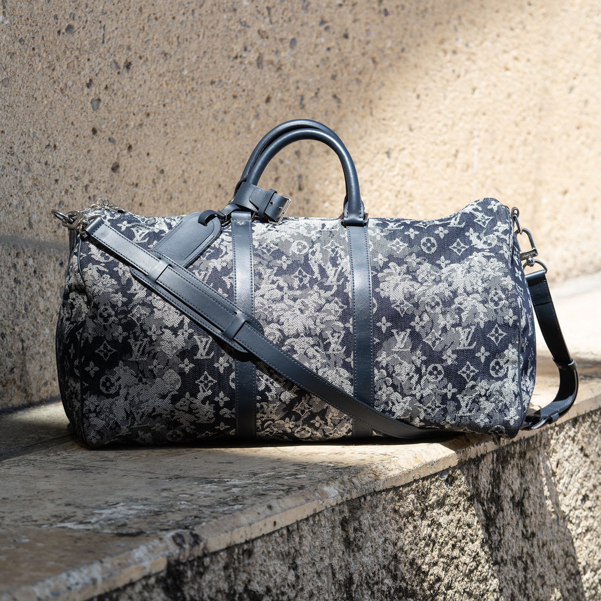 Rare Limited Edition Louis Vuitton Bleu Tapestry Monogram Keepall 50