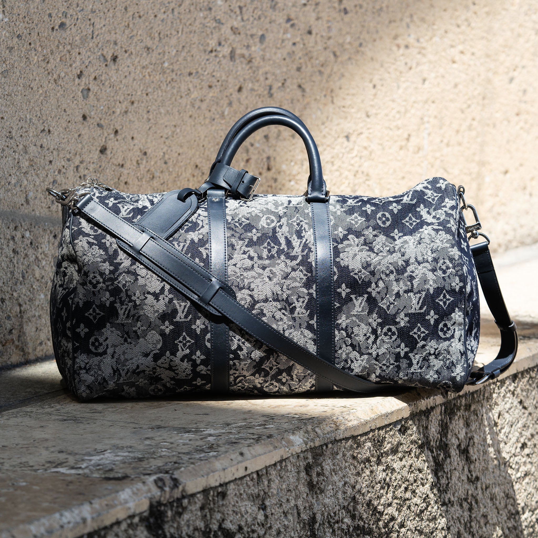 Rare Limited Edition Louis Vuitton Bleu Tapestry Monogram Keepall 50