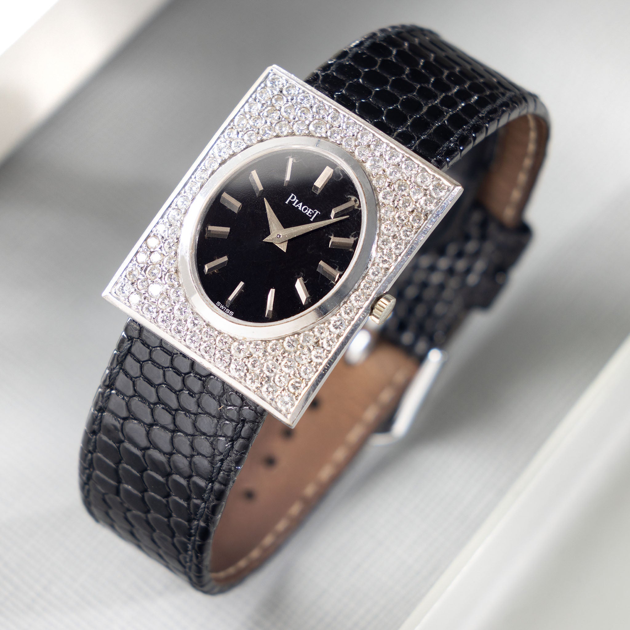 Piaget Dresswatch Diamond White Gold Pave Case ref. 918