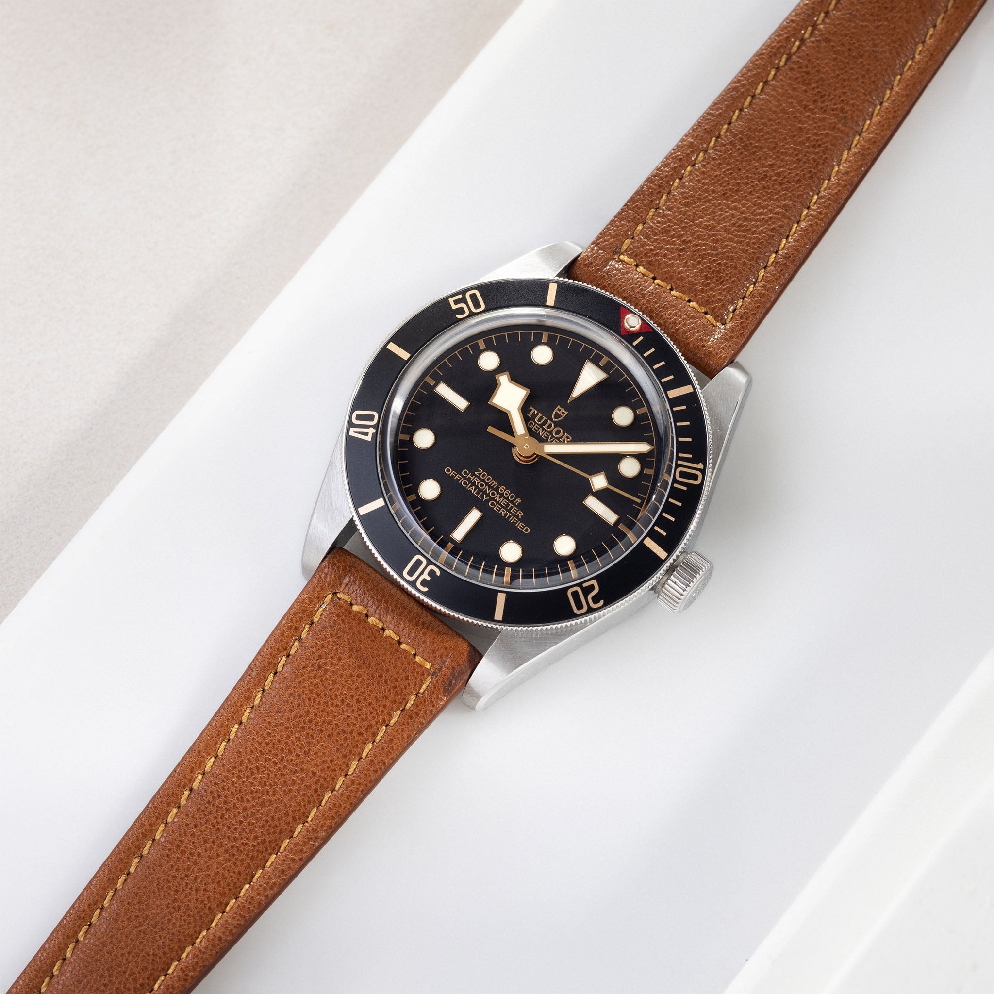 Amber Brown Sculptured Smooth Calfskin Watch Strap – Retro Dress