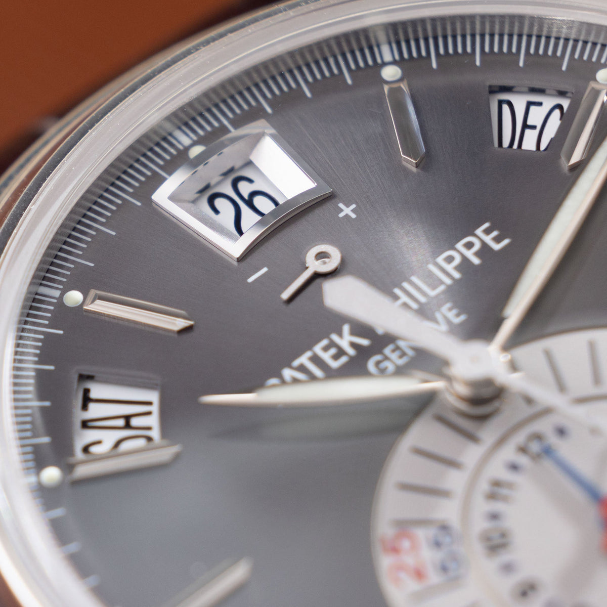 Patek Philippe Annual Calendar Flyback Chronograph 5960P in Platinum Execution Grey dial Full Set