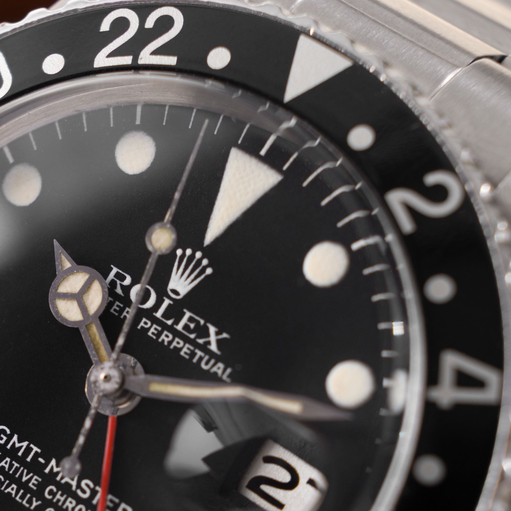Rolex GMT-Master 1675 Mk4 Dial “Vanilla Patina” with 2 Bezel Inserts