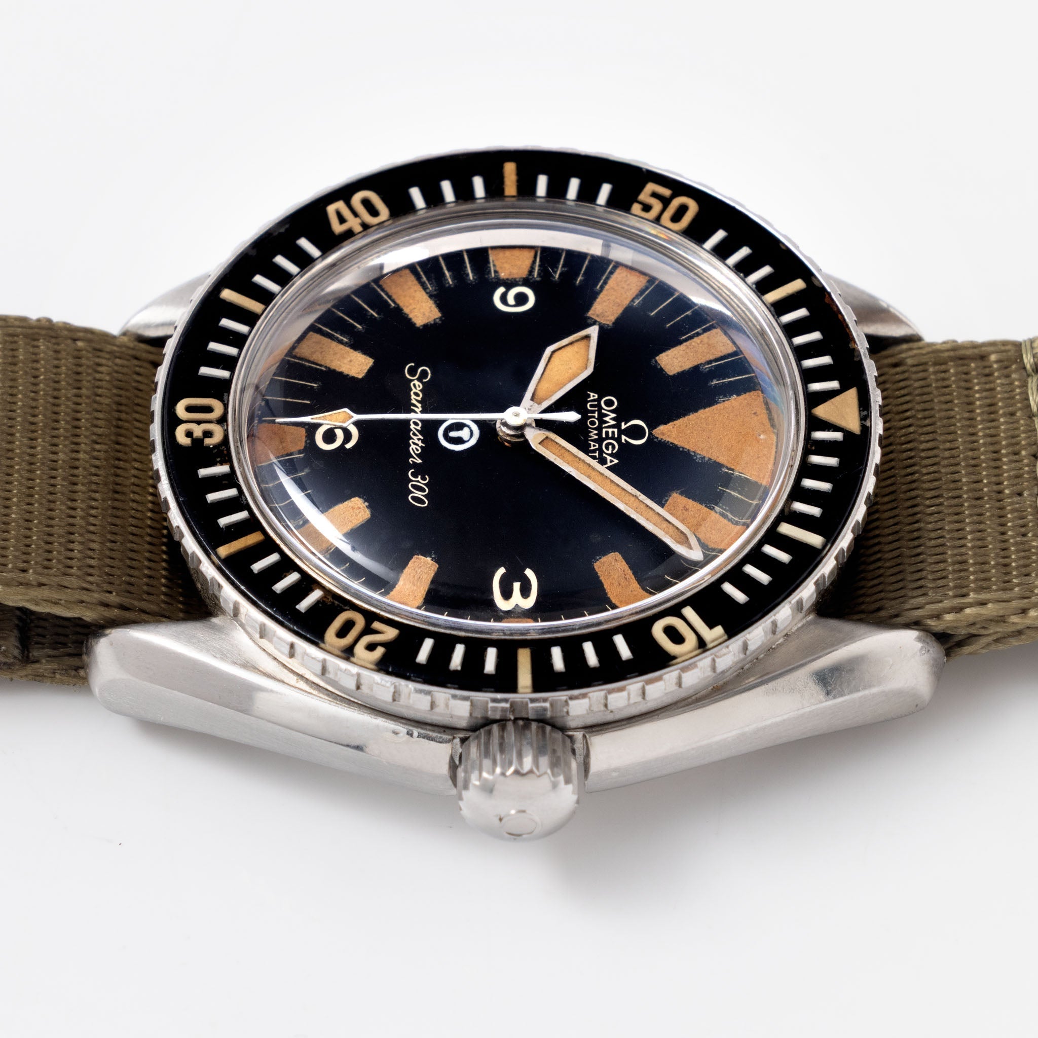 Omega Seamaster 300 British Royal Navy issued ref. 165.024 Mil Spec Circle-T Dial