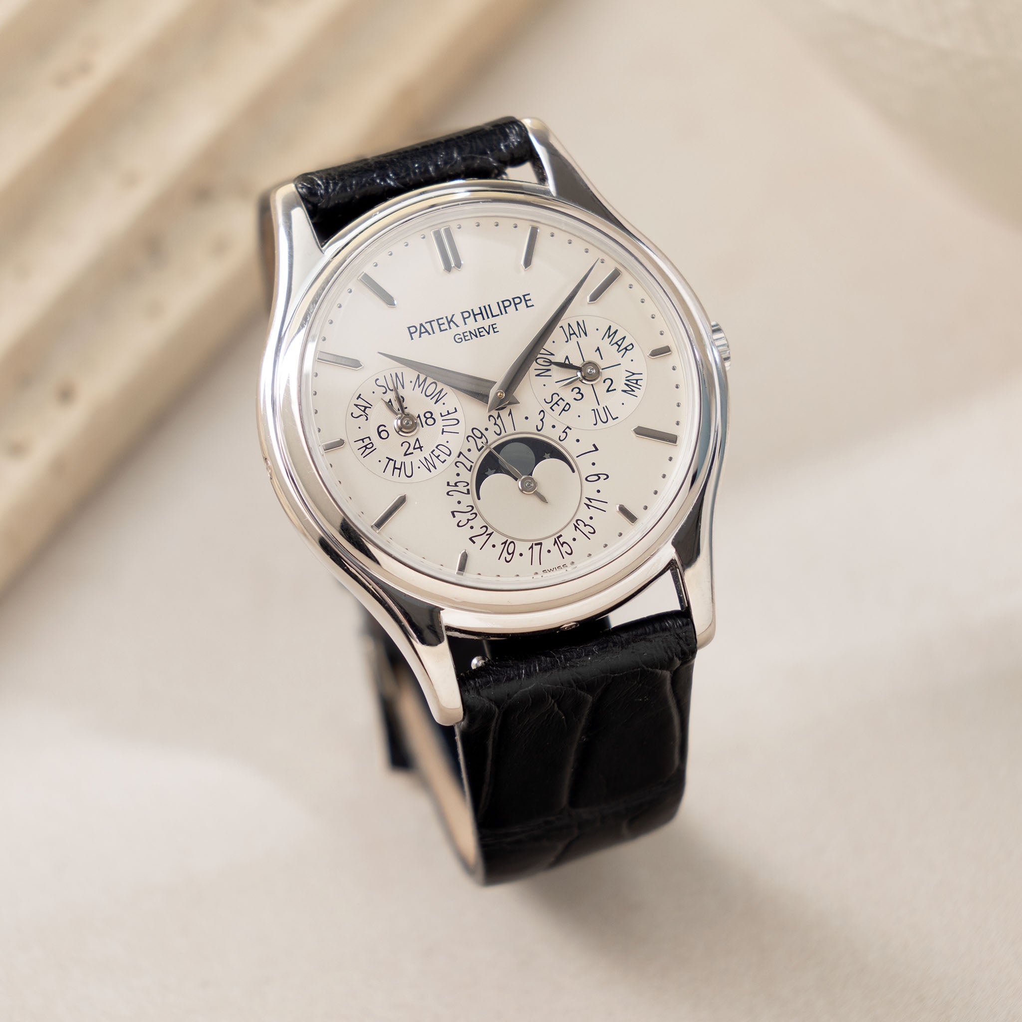 Patek Philippe Perpetual Calendar 5140G in 18k white gold