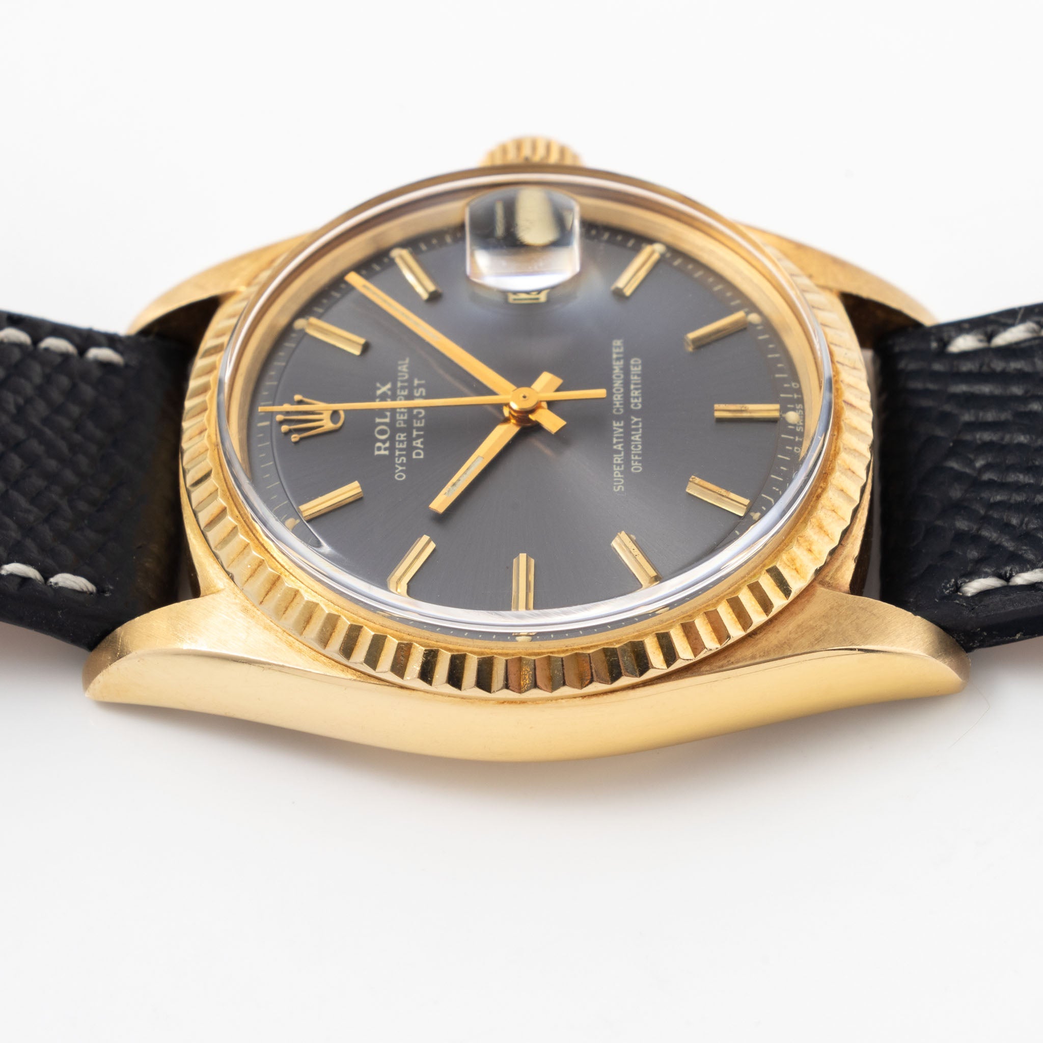 Rolex Datejust 1601/8 Grey soleil Sigma dial in 18 k yellow gold