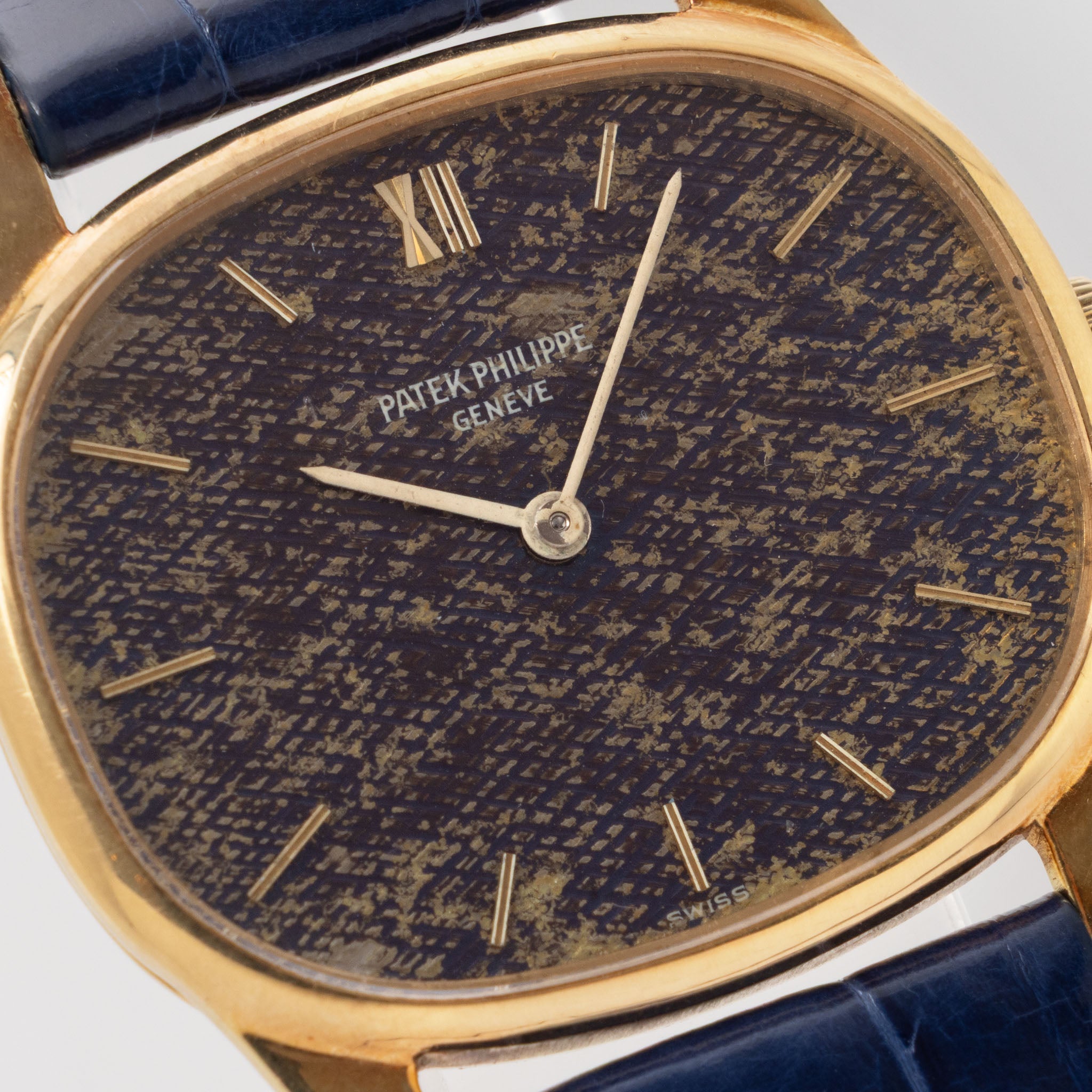 Patek Philippe Golden Ellipse Blue Jeans Dial Ref. 3534-2 in 18k Yellow Gold