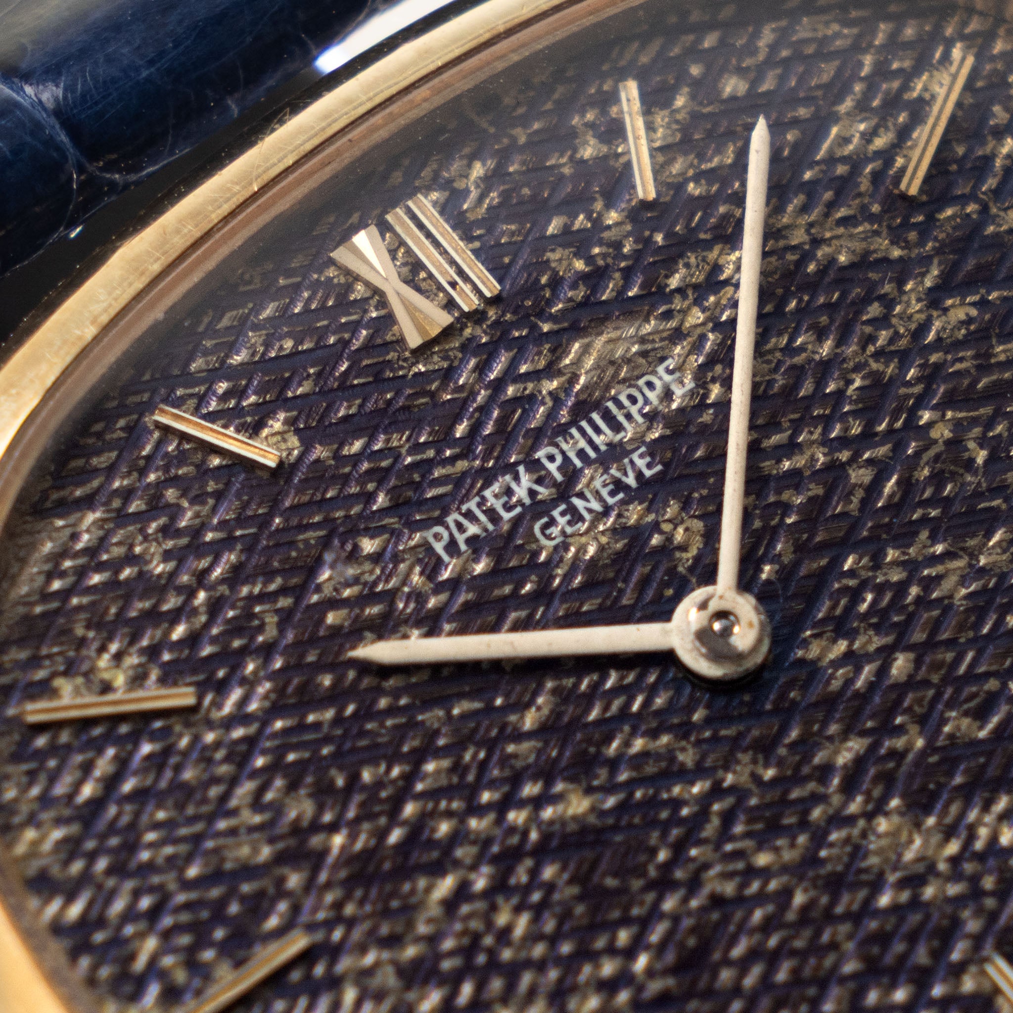 Patek Philippe Golden Ellipse Blue Jeans Dial Ref. 3534-2 in 18k Yellow Gold