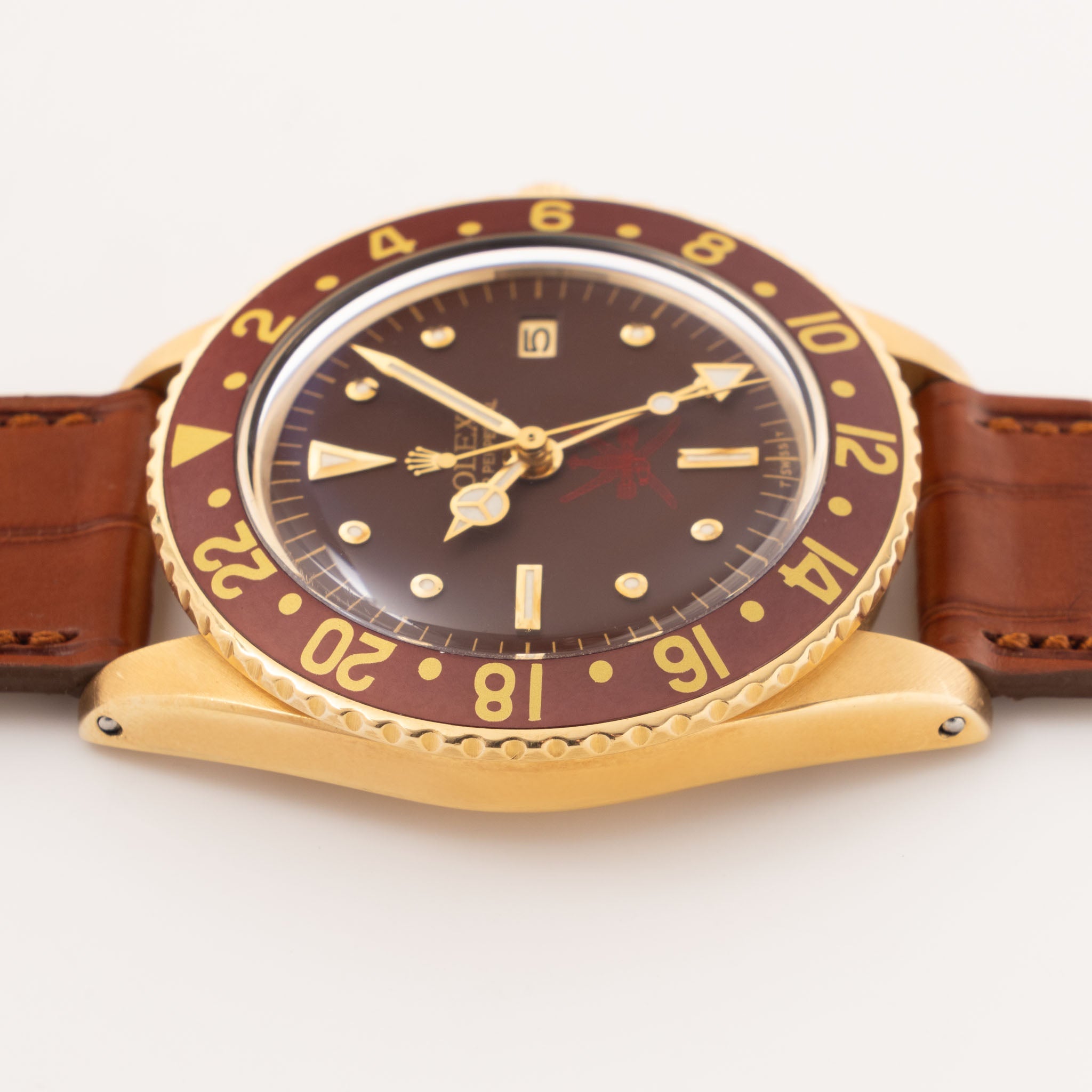 Rolex GMT-Master 1675/8 Unqiue Brown Khanjar Nipple Dial with Rolex Service Papers