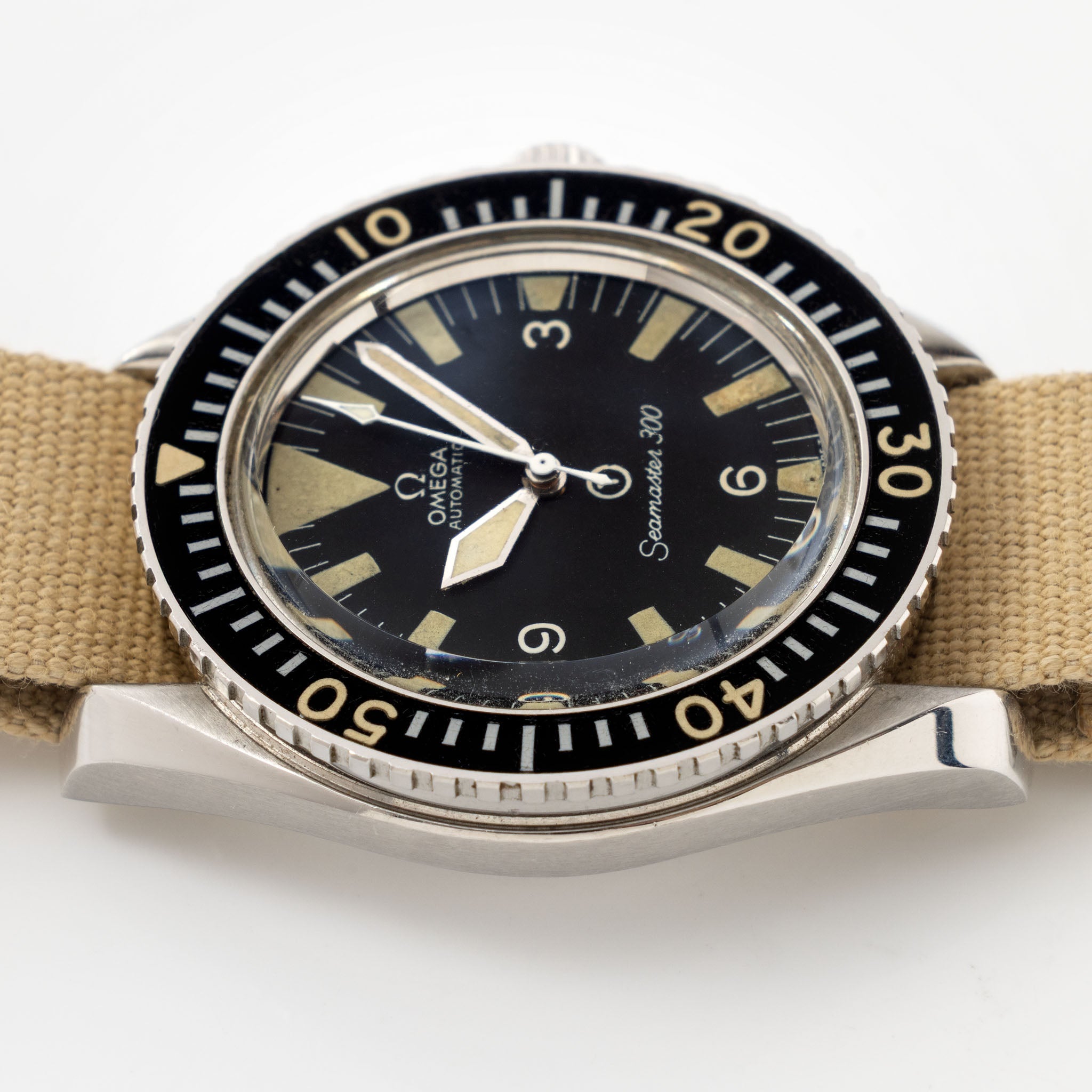 Omega Seamaster 300 British Royal Navy Issued ref. 165.024 Mil-spec Circle-T Dial