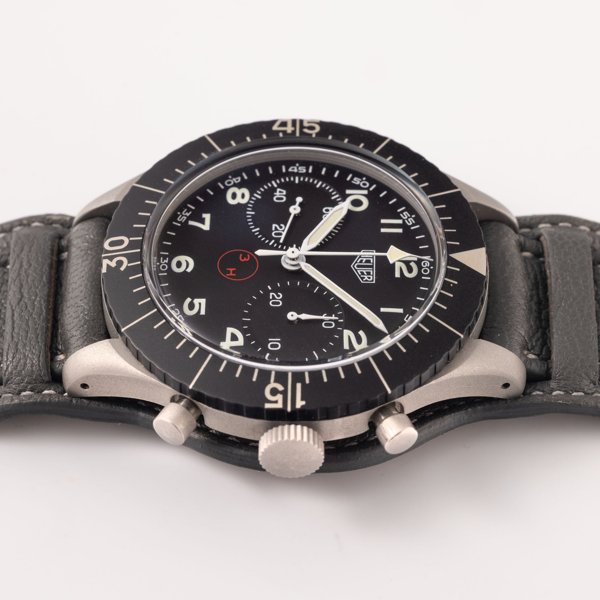 Heuer Bund Chronograph 3H dial ref 1550 SG