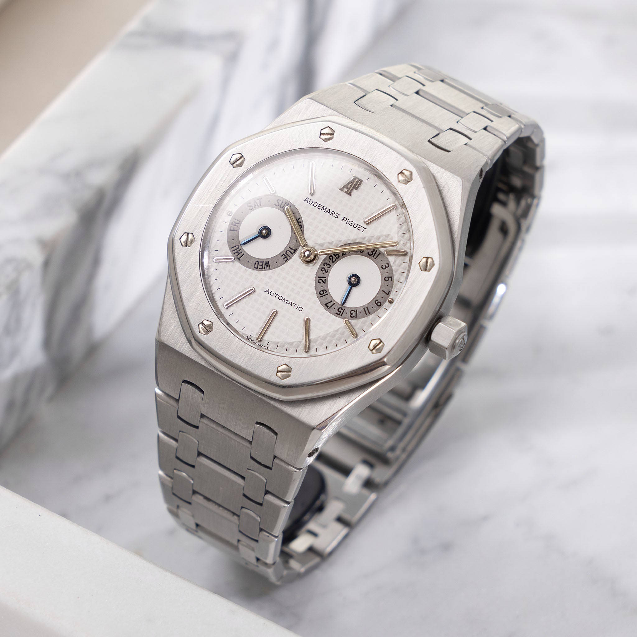 Audemars Piguet Royal Oak 25572ST Day-Date Owl White MK1 Dial