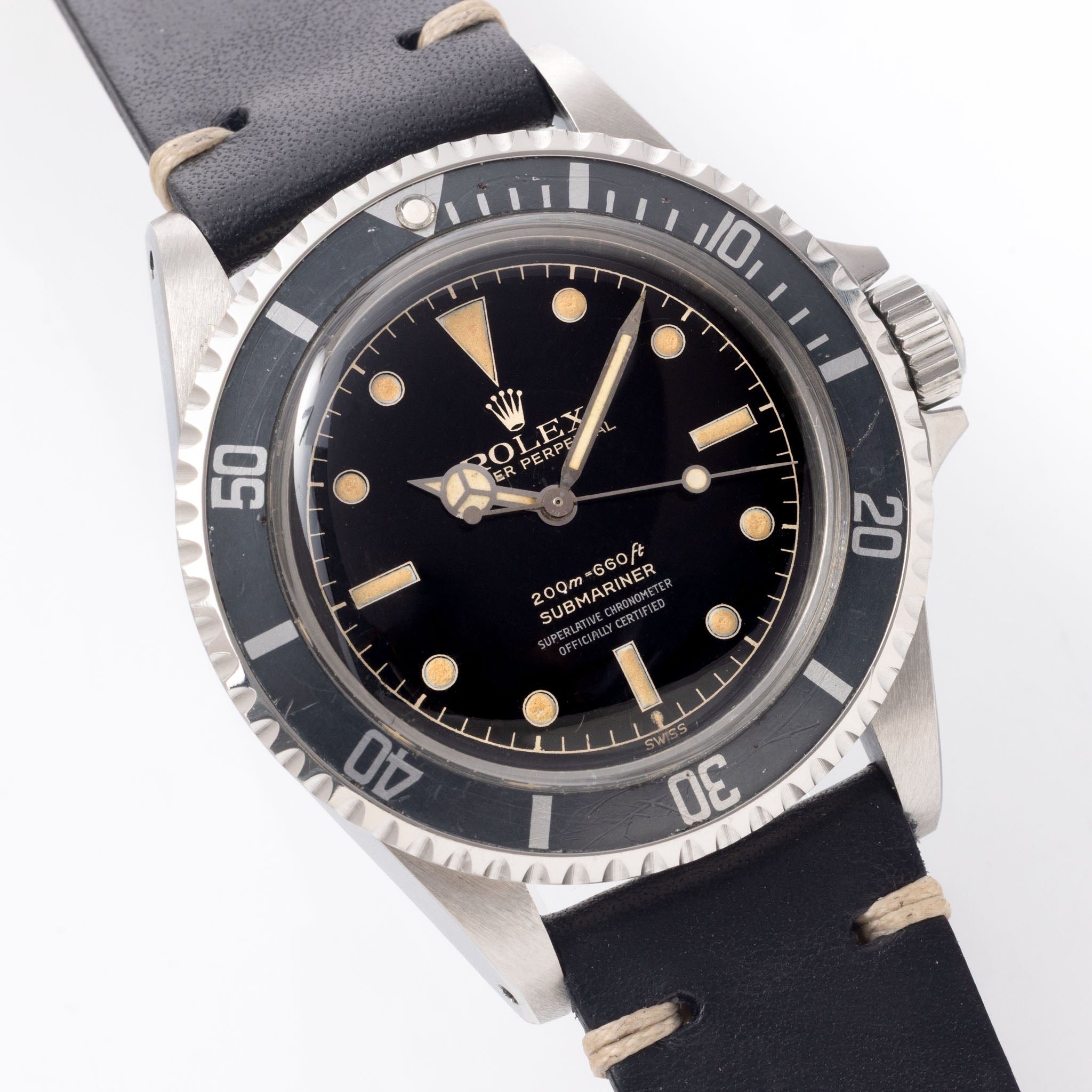 Rolex Submariner 5512 4-liner Gilt Chapter Ring Exclamation point Dial Pointed Crown Guards Case