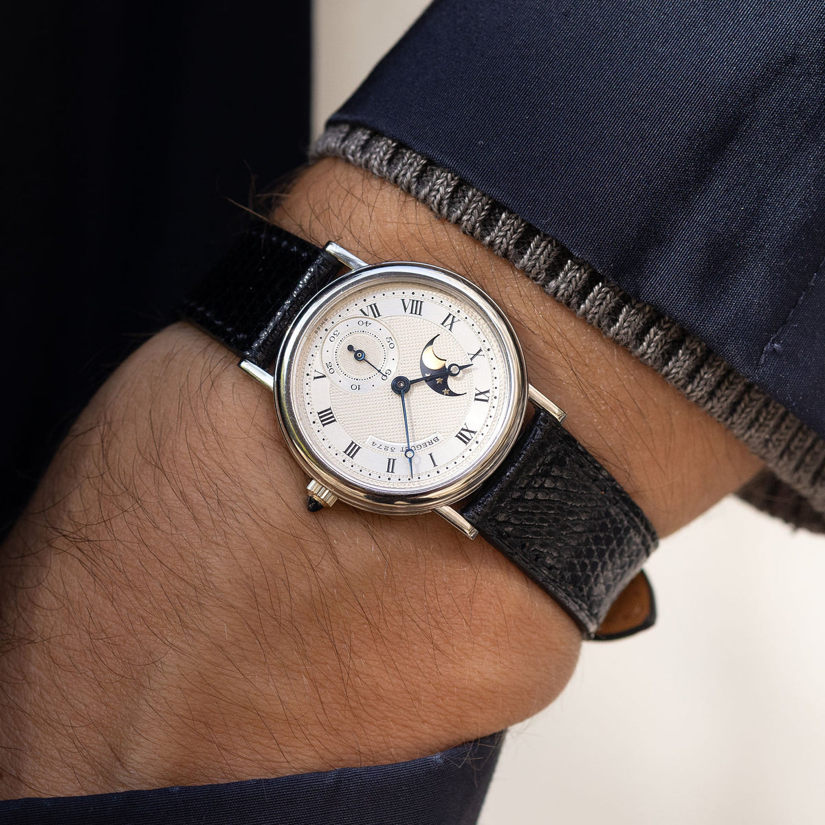 Breguet Classique Moonphase Ref. 3280BB Guilloché Dial in 18k white gold