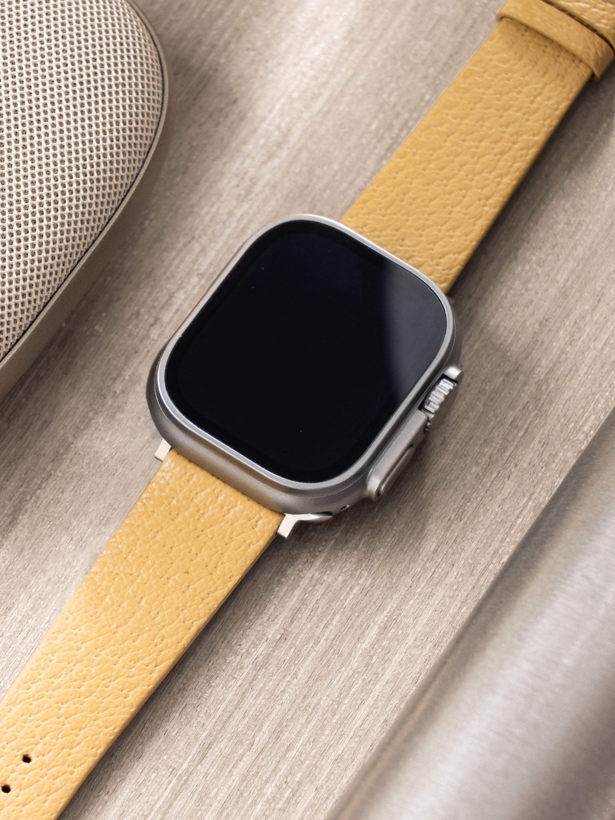 Strap for Apple Watch Ultra - Retro Creme Pigskin