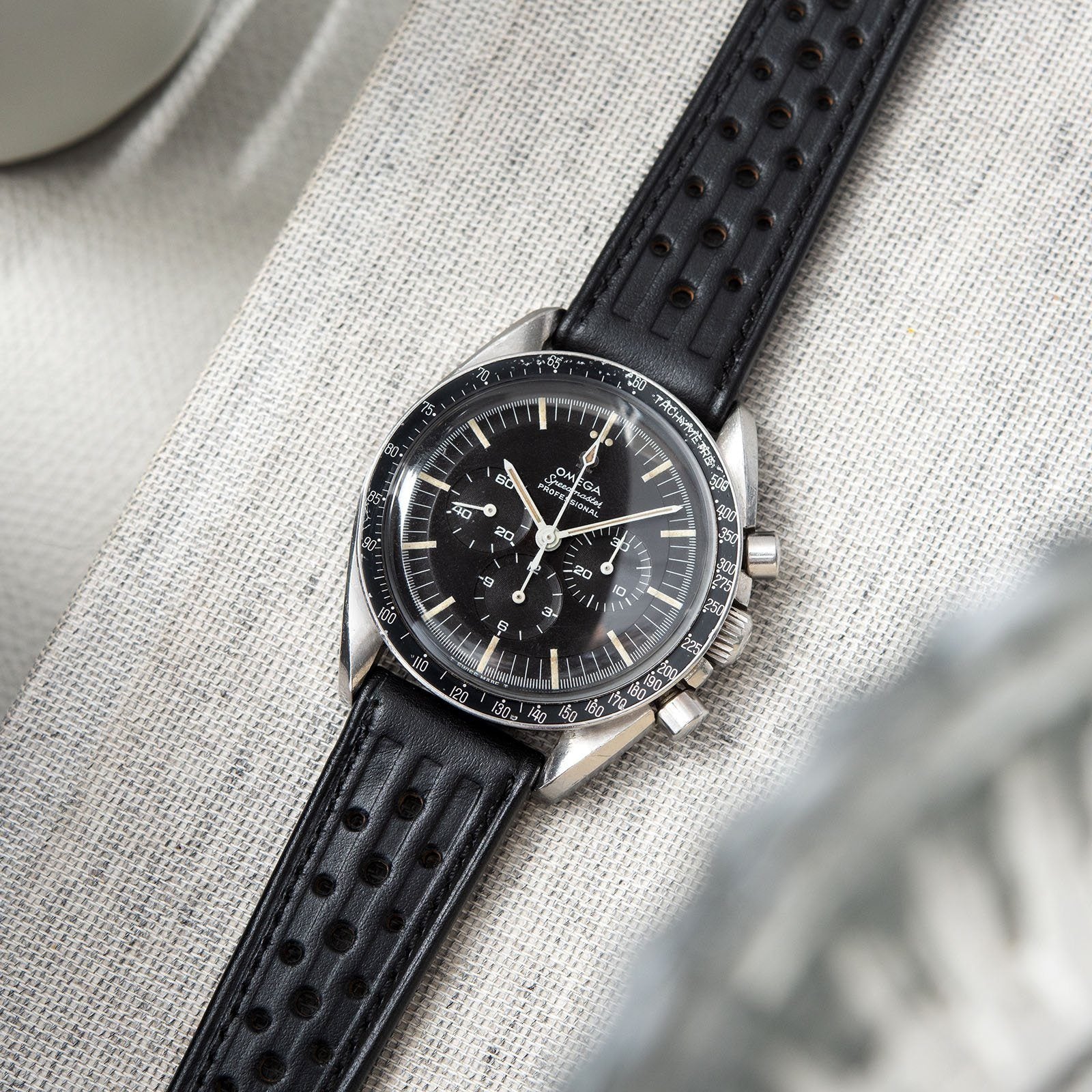 Racing Black Speedy Leather Watch Strap