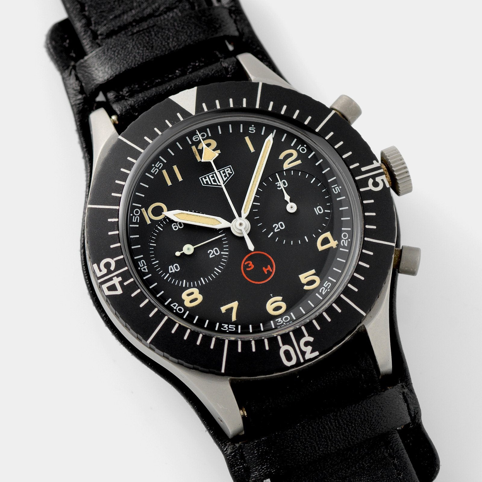 Heuer Chronograph Bundeswehr Issued Chrono 1550SG 3H