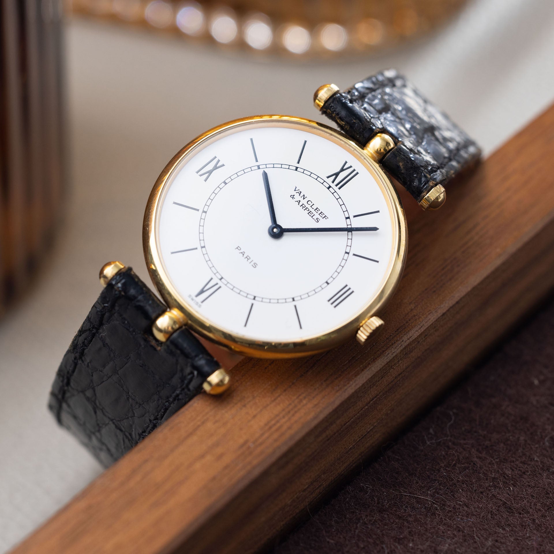 Van cleef arpels online watch price