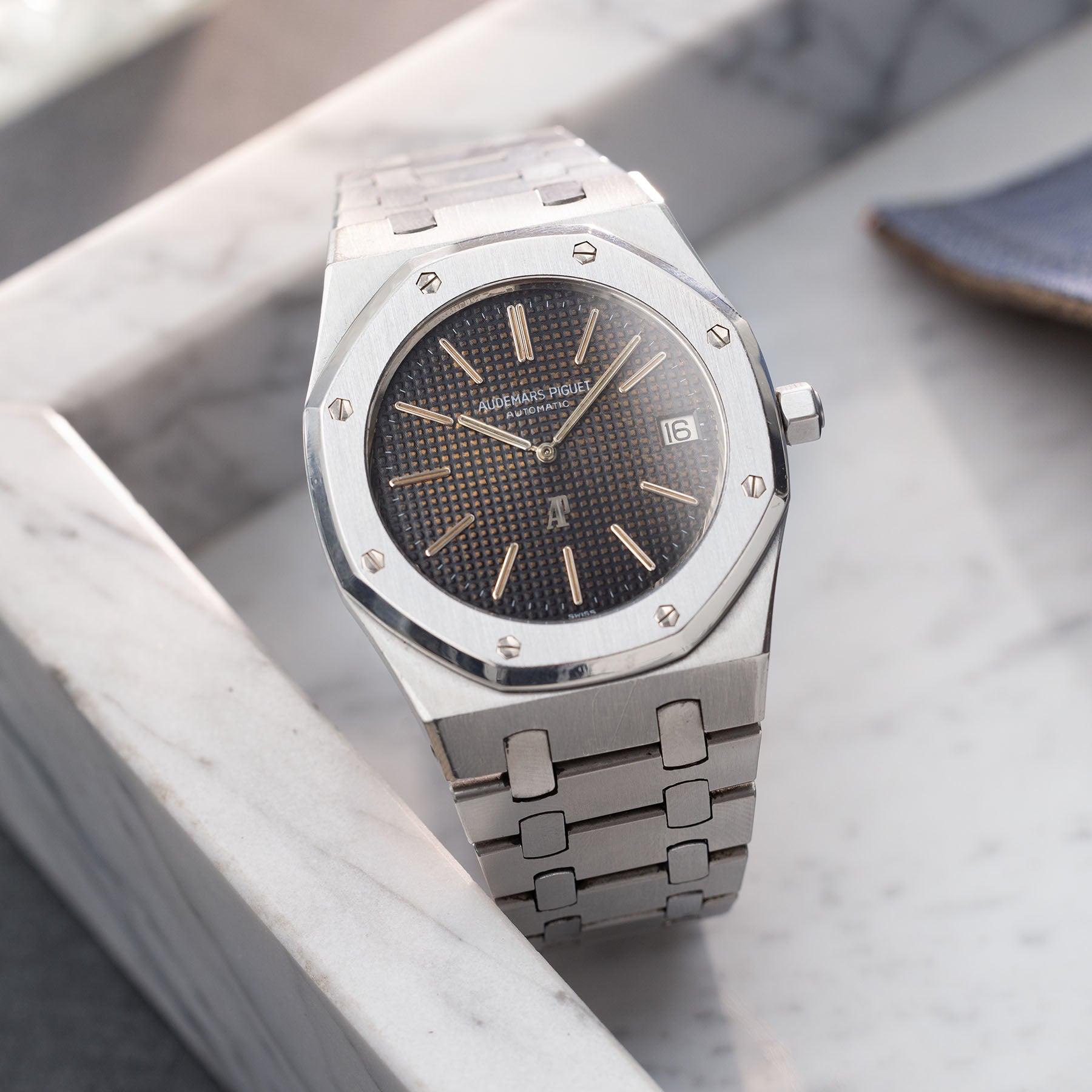 Royal Oak Roots: How To Tell If Your Audemars Piguet Watch Is Real