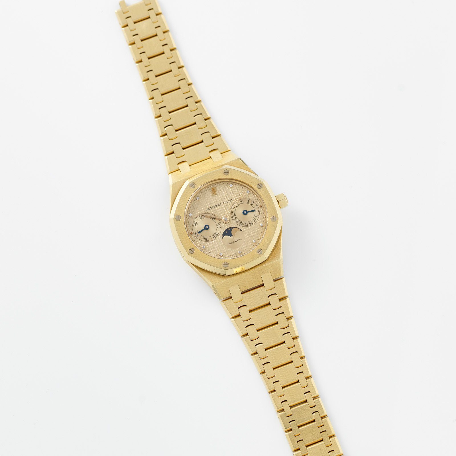 Audemars Piguet Royal Oak Yellow Gold Day Date 25594