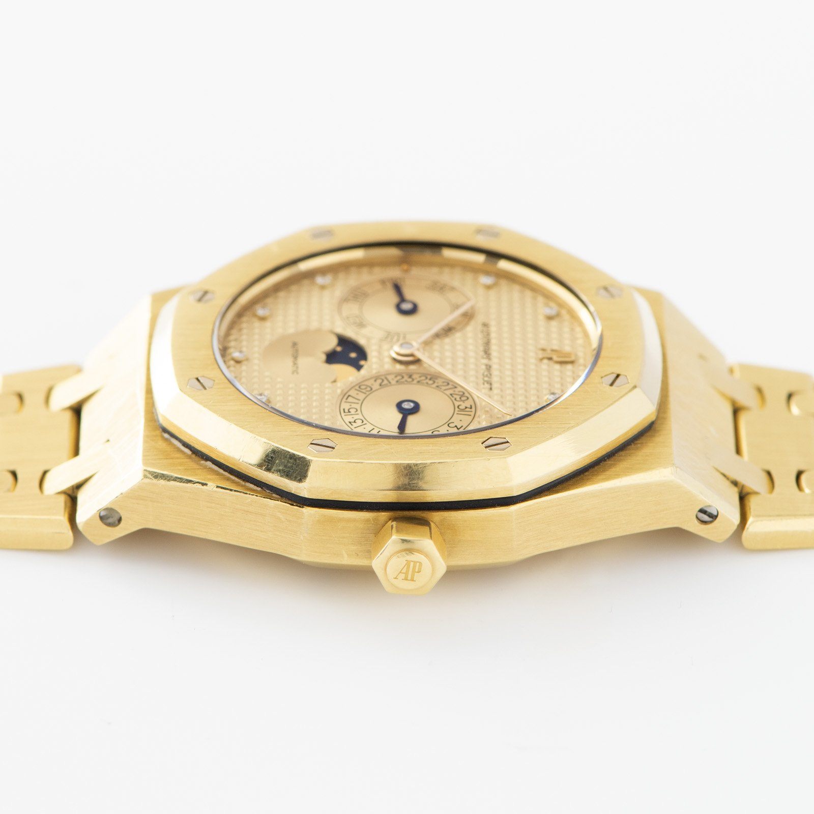 Audemars Piguet Royal Oak Yellow Gold Day Date 25594