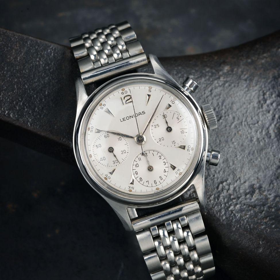 LEONIDAS VINTAGE VALJOUX 72 CHRONOGRAPH PRE-HEUER CARRERA
