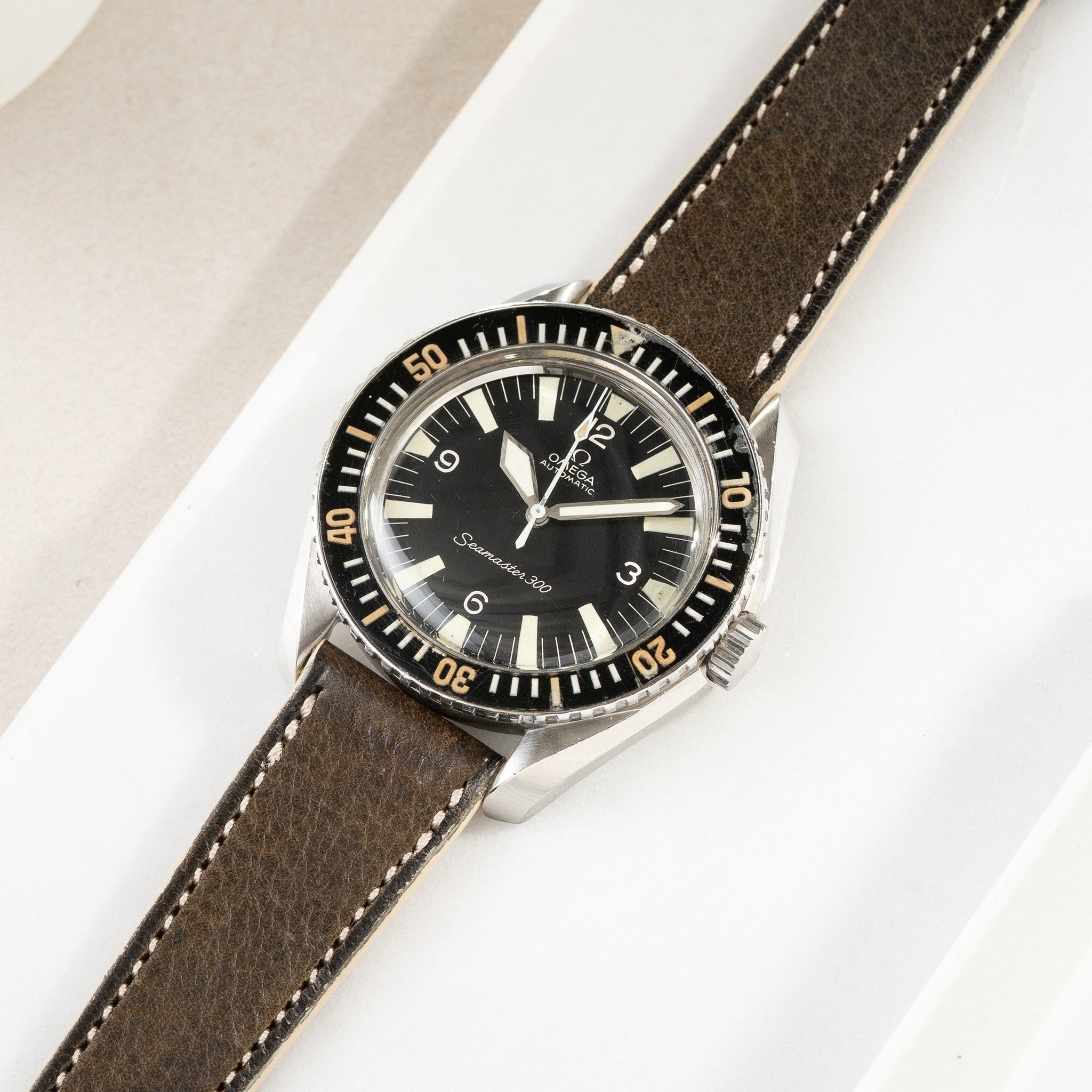 Luxury_Dark_Green_Leather_Watch_Strap_Omega_Seamster_300_165.024