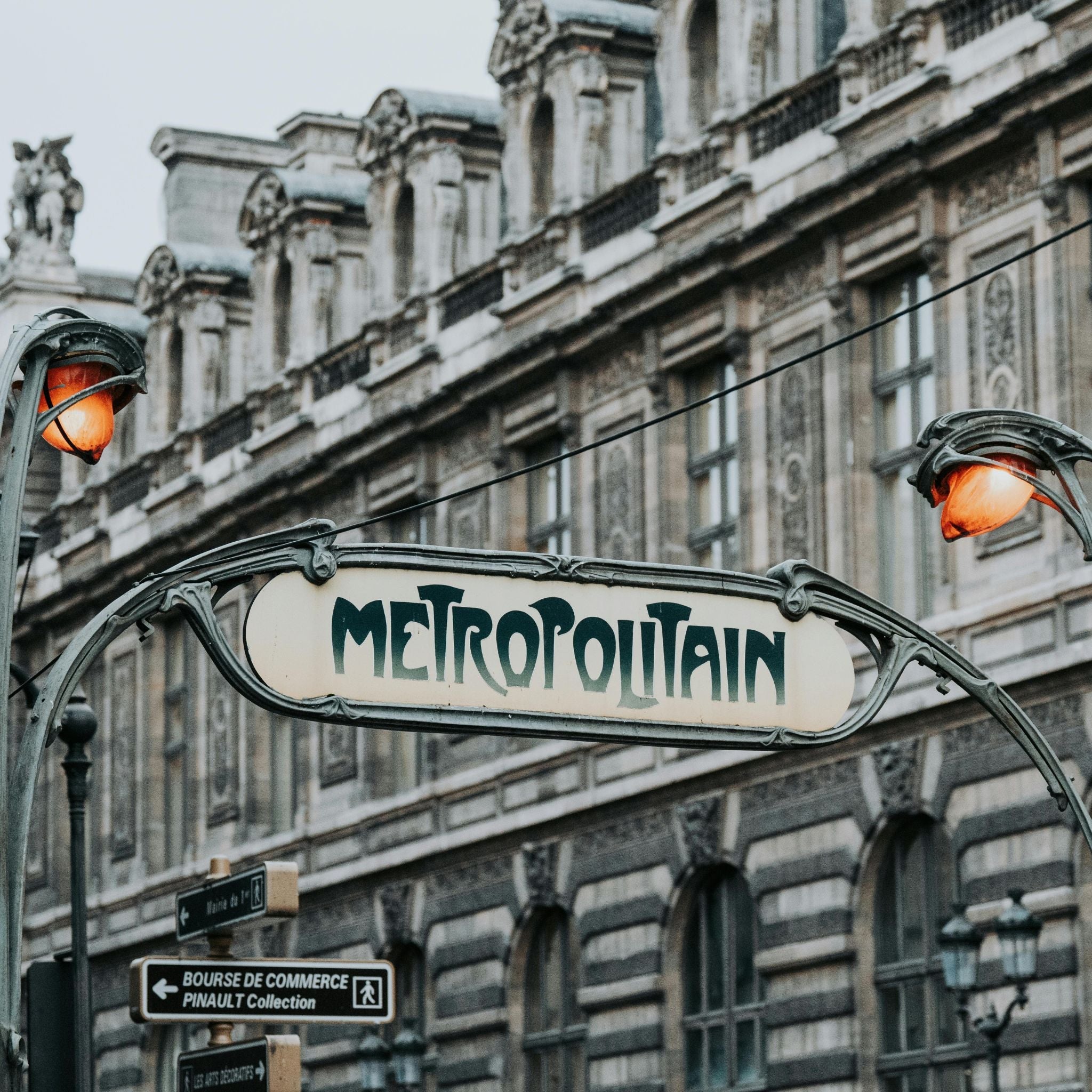 metro_paris_Sign