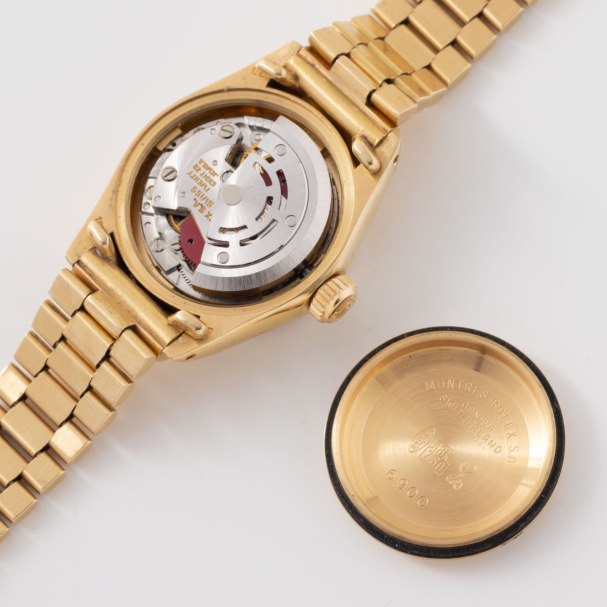 Rolex Datejust red Dégradé dial with diamond markers  in 18 k yellow gold ref 6917