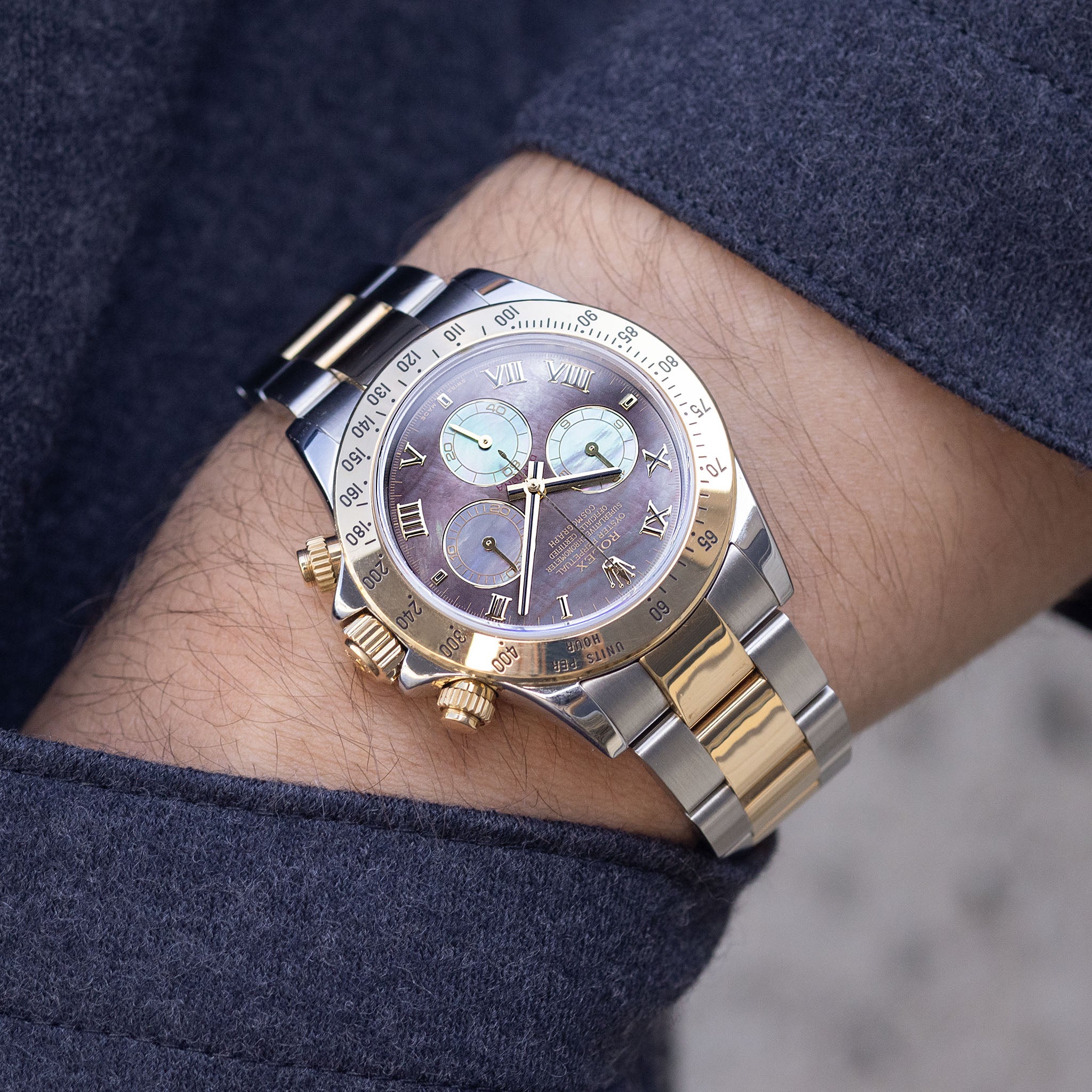 Rolex daytona mother on sale of pearl face