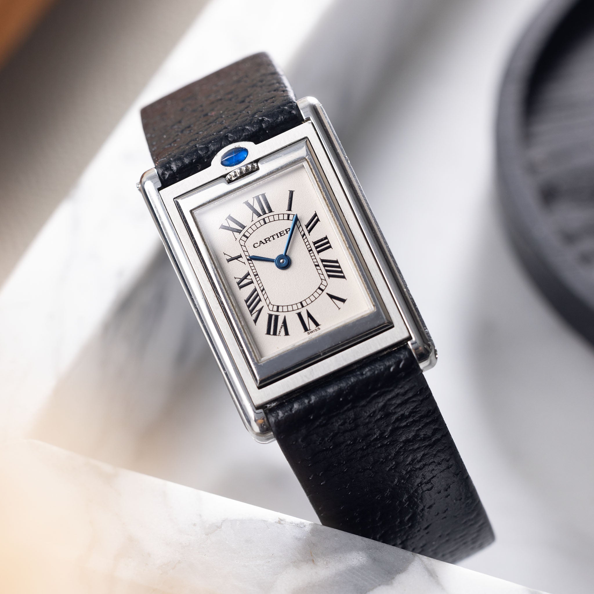 Cartier tank outlet basculante 2405