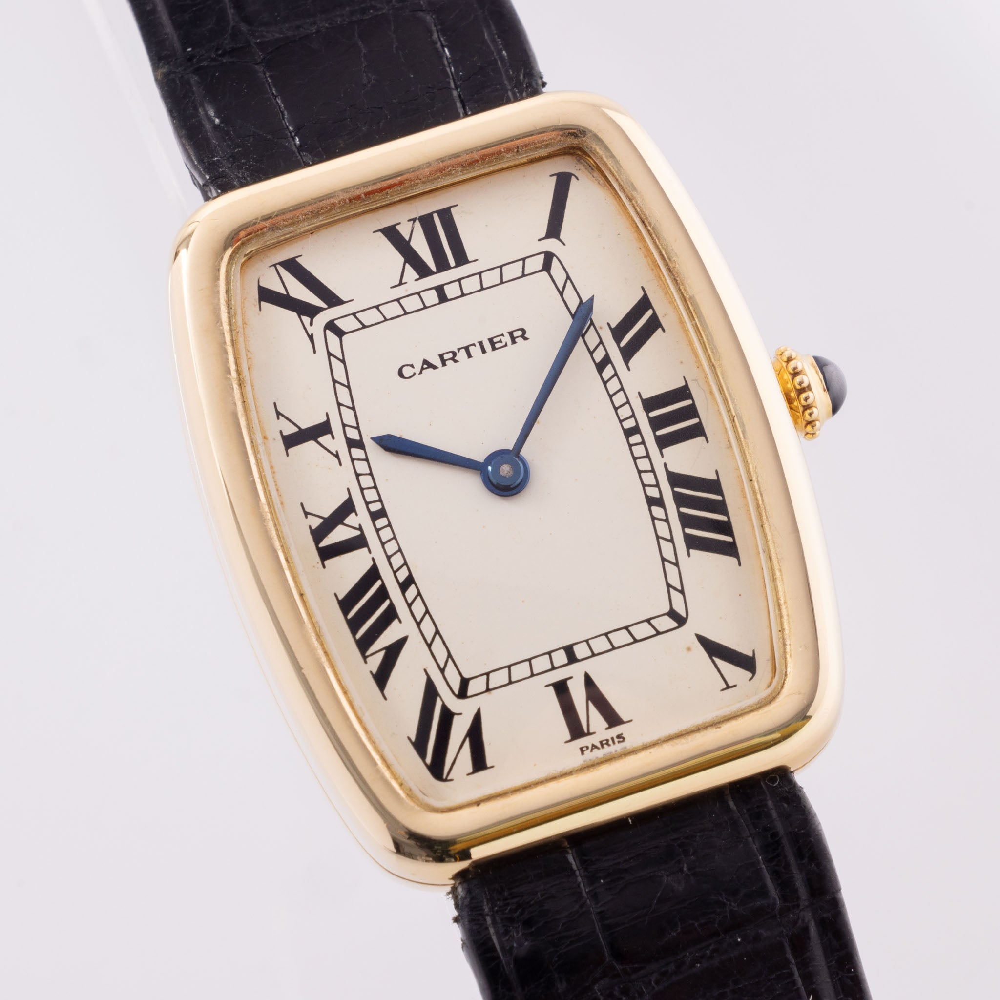 Cartier Tonneau Fabergé 7810 18k Yellow Gold