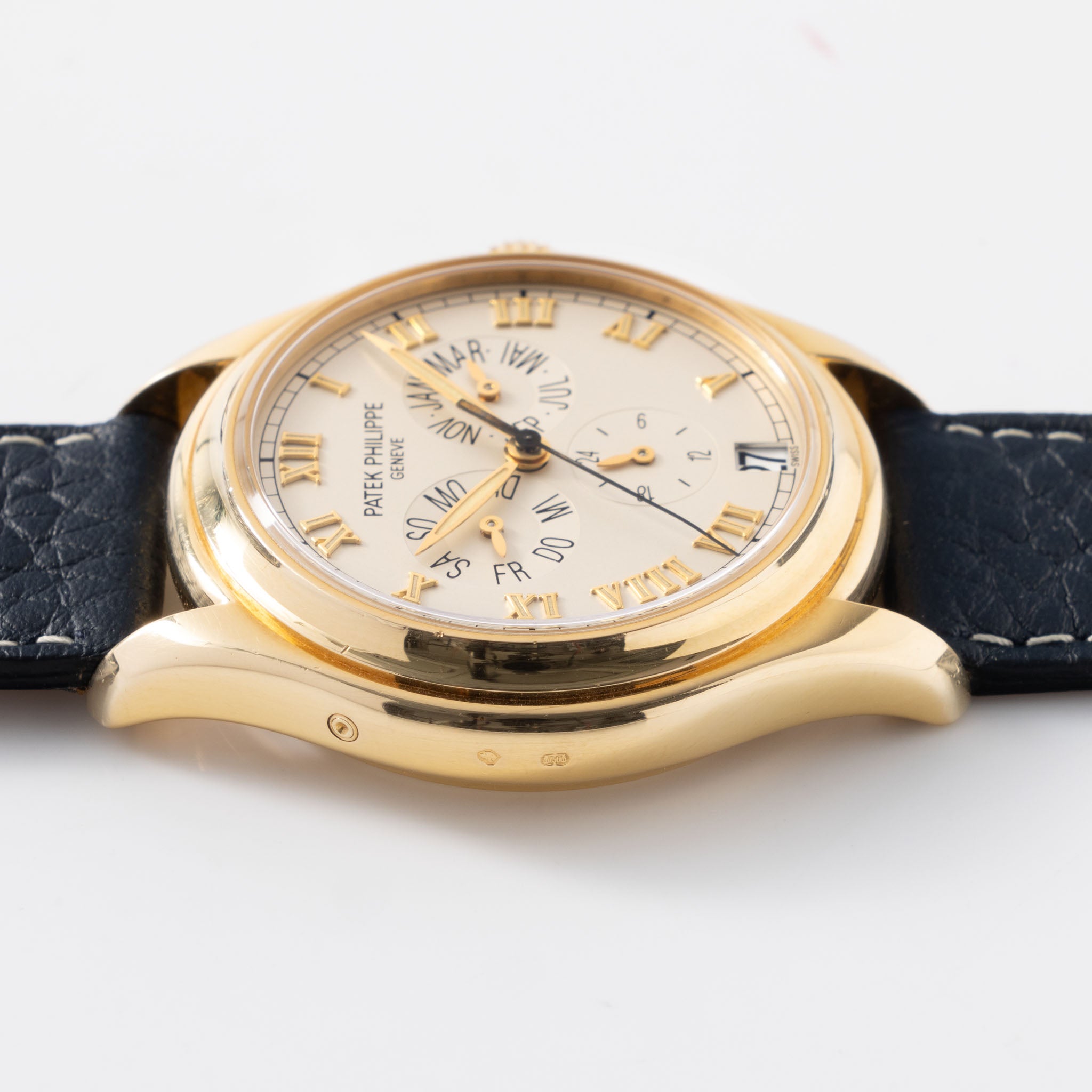 Patek Philippe 5035J Annual Calendar with extract of the Archives