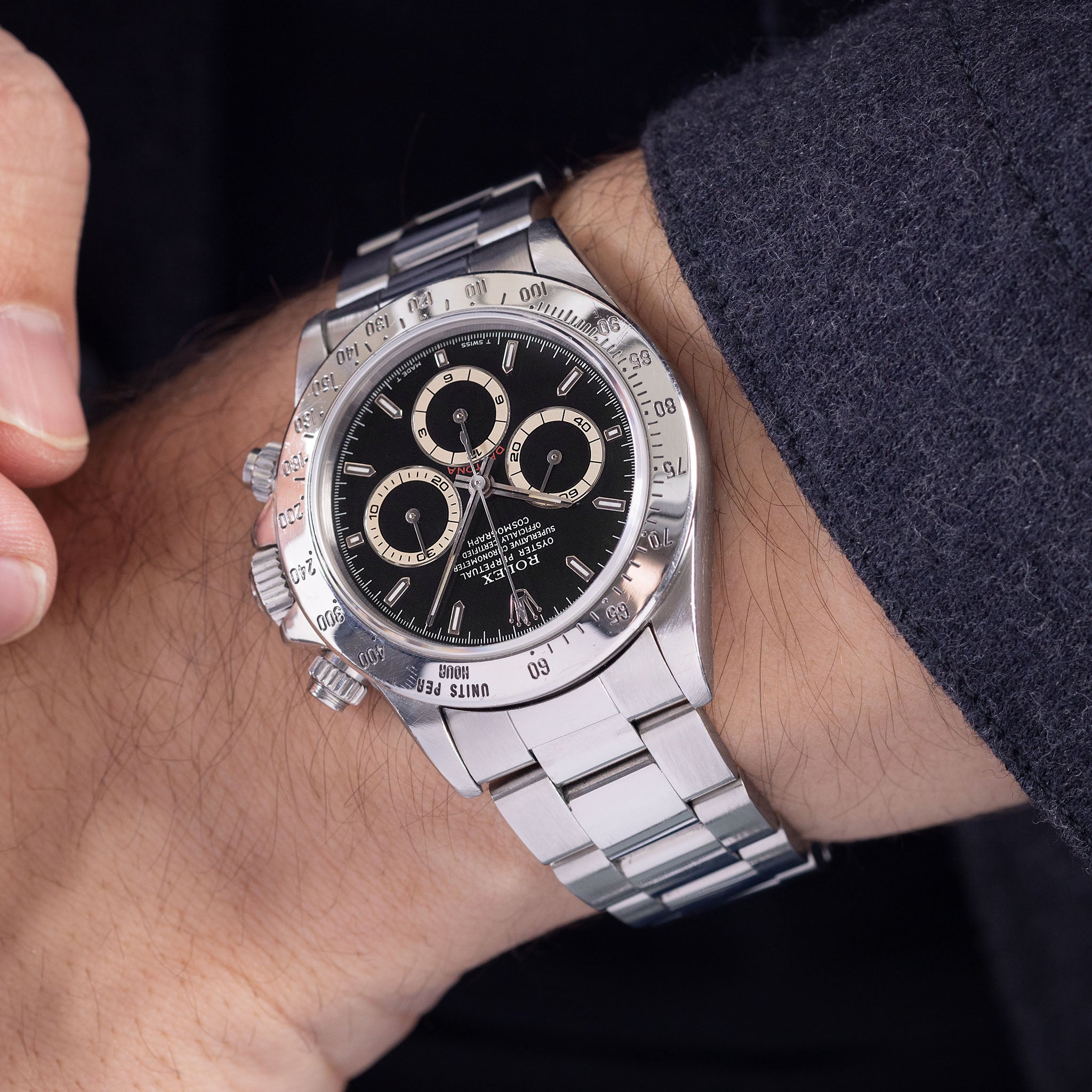 Rolex Cosmograph Daytona Black Dial Box and Papers Ref. 16520