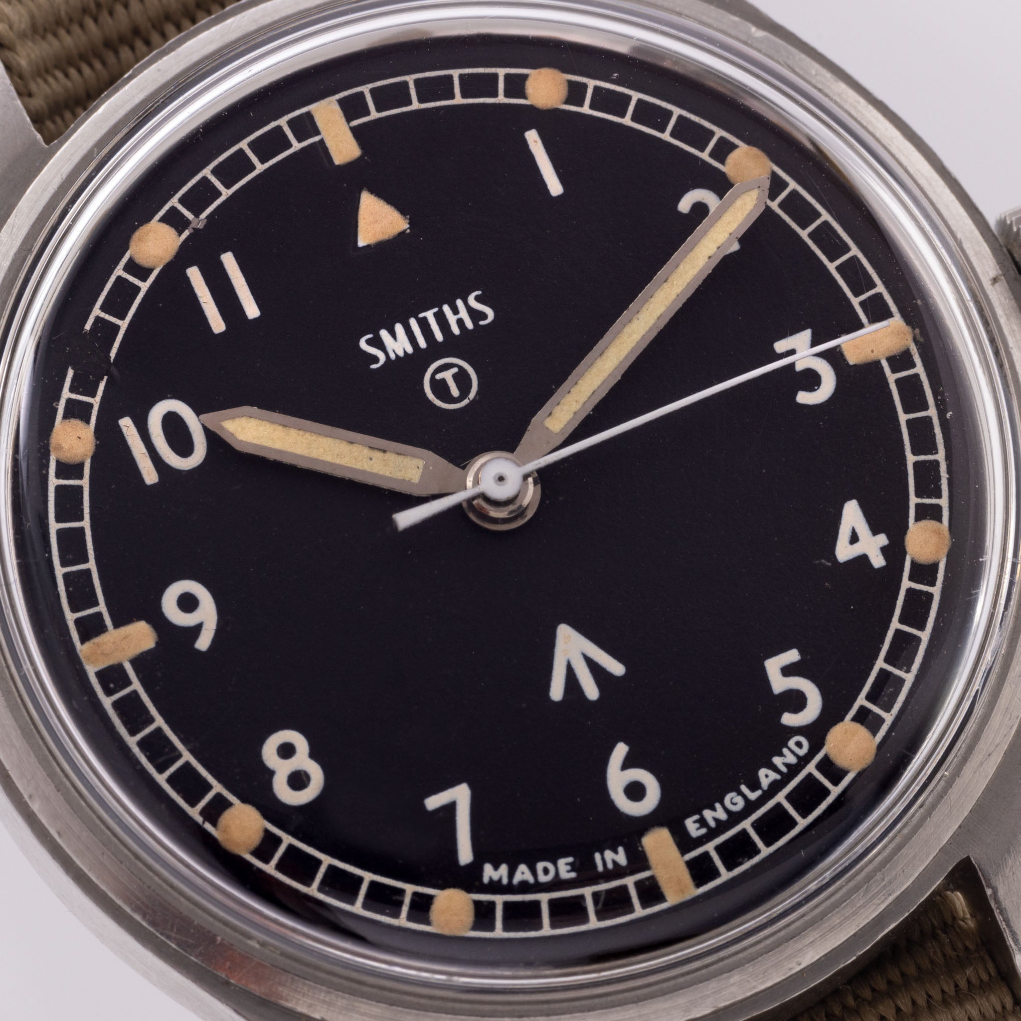 Smiths W-10 Issued Military Watch