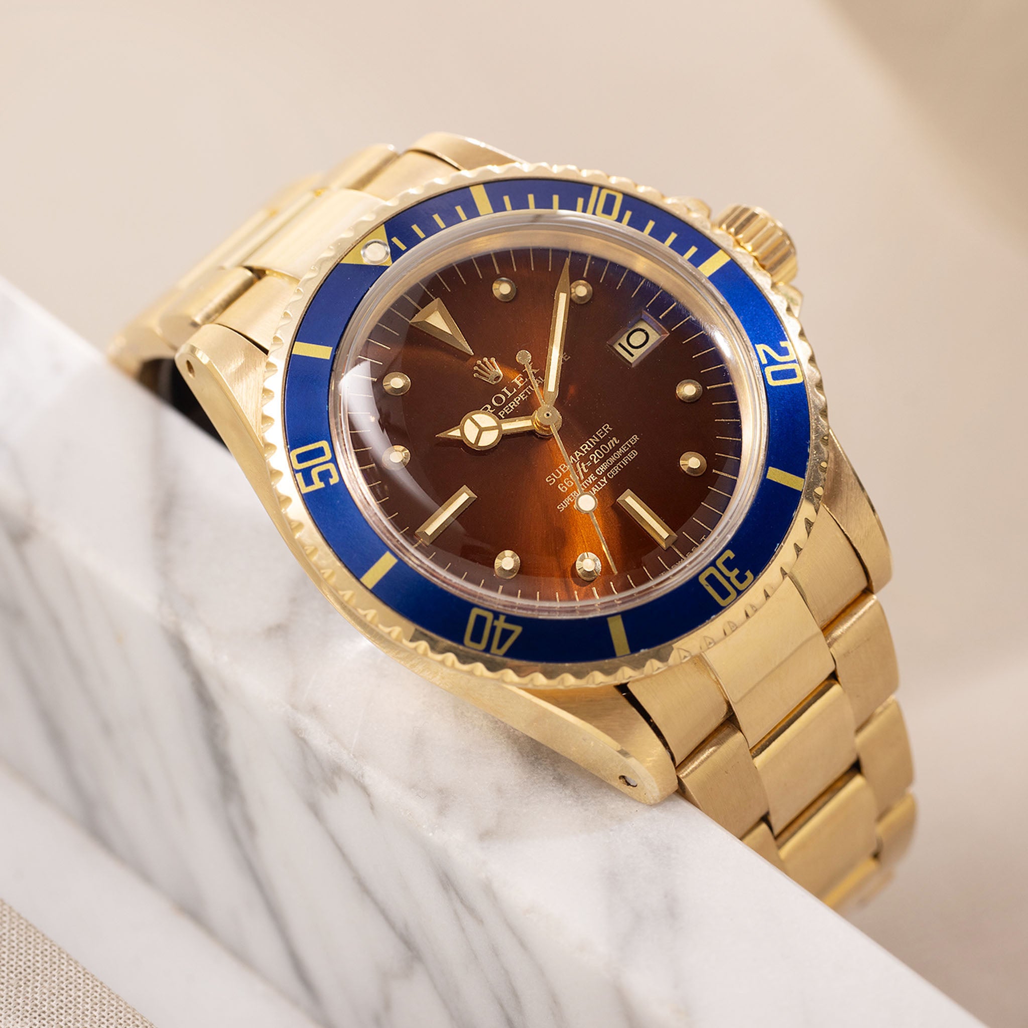 Rolex Submariner 1680/8 in 18k Yellow Gold with Honey Tropical Dial