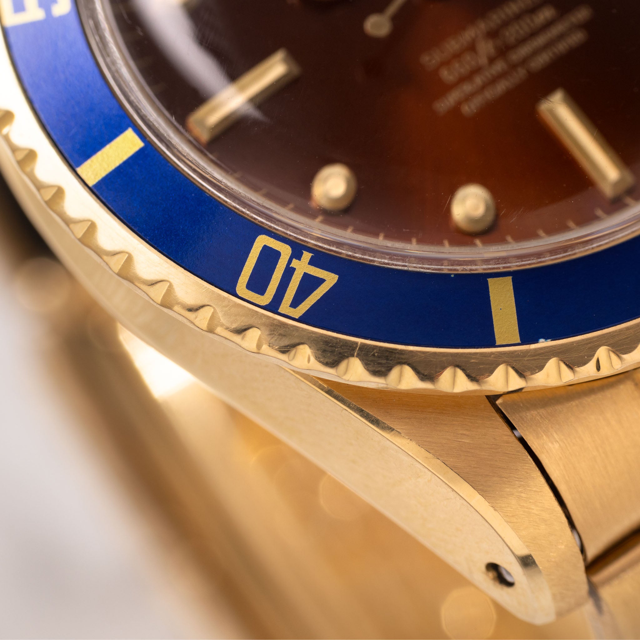 Rolex Submariner 1680/8 in 18k Yellow Gold with Honey Tropical Dial