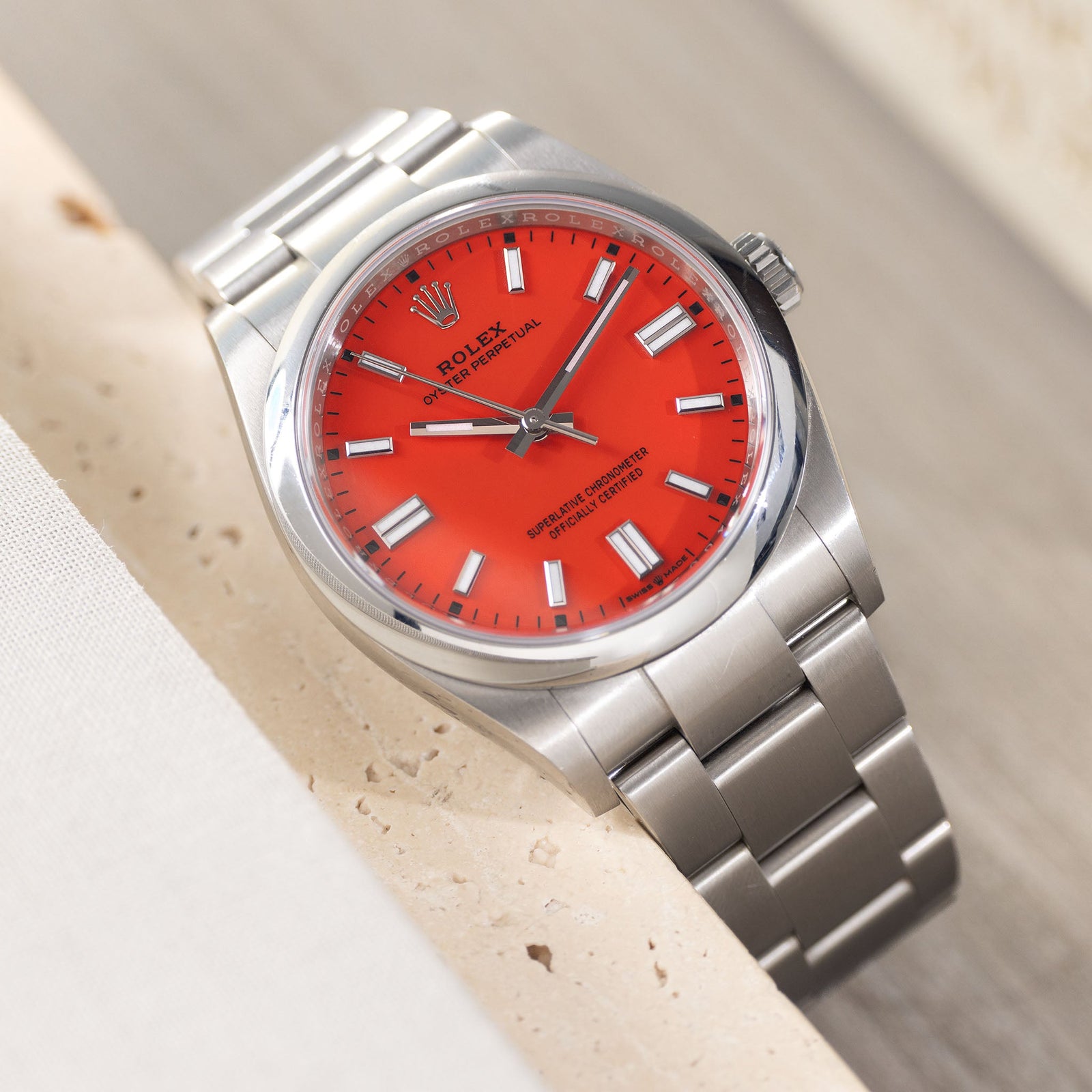 https://bulangandsons.eu/cdn/shop/files/W-2995RolexOysterperpetual36coralReddialFullsetref126000_007_1x1_4f10a891-64fb-4c12-af02-167853e157bf.jpg?v=1730453907&width=1600