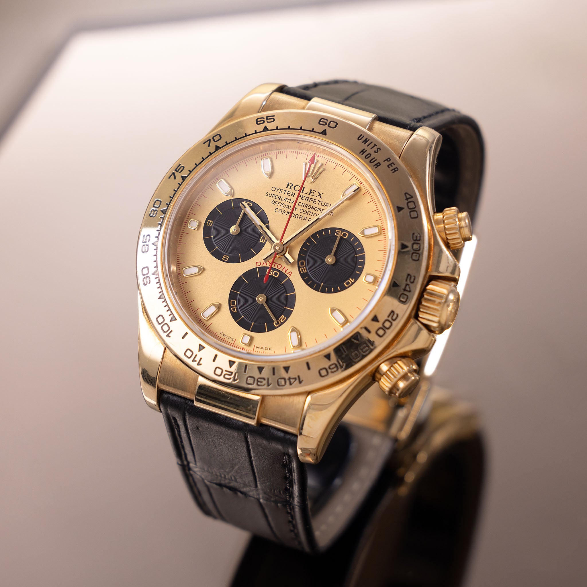 Rolex Daytona “Lemon” Dial in 18k Yellow Gold Ref. 116518