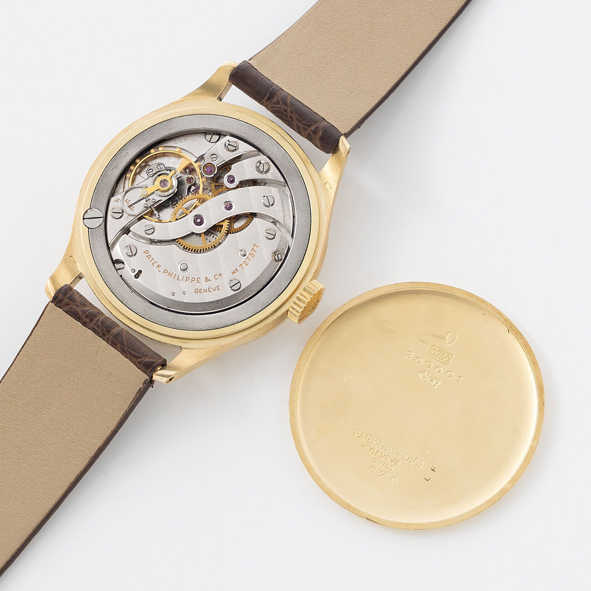 Patek Philippe Calatrava in 18k Yellow Gold Ref. 570J Silver Dial with Extract of the Archives