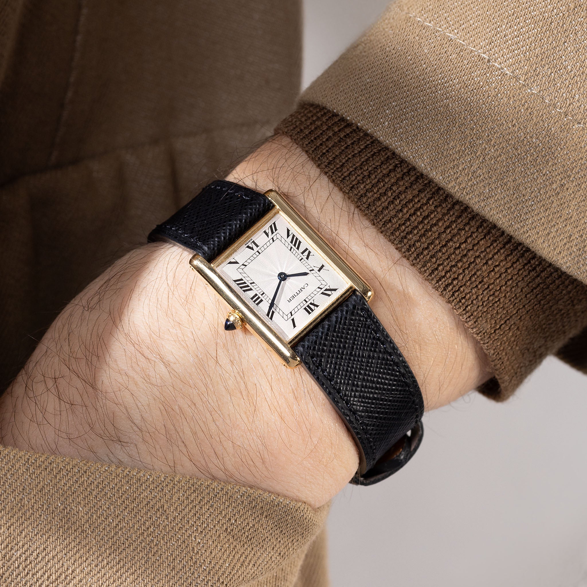 Cartier Tank Louis Manual Wound Ultra Thin in 18K Yellow Gold Silver "Guilloché" Dial Ref. 96065