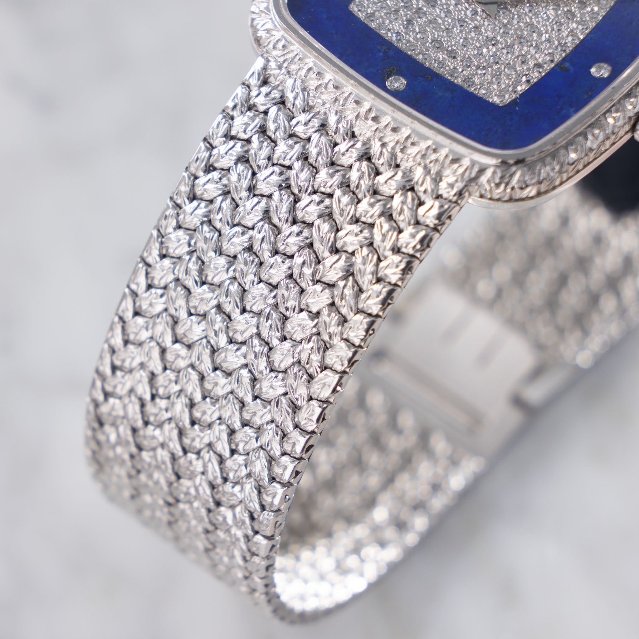 Piaget Tradition in 18K White Gold "Lapis Lazuli Pavé" Dial Ref. 9771 D2