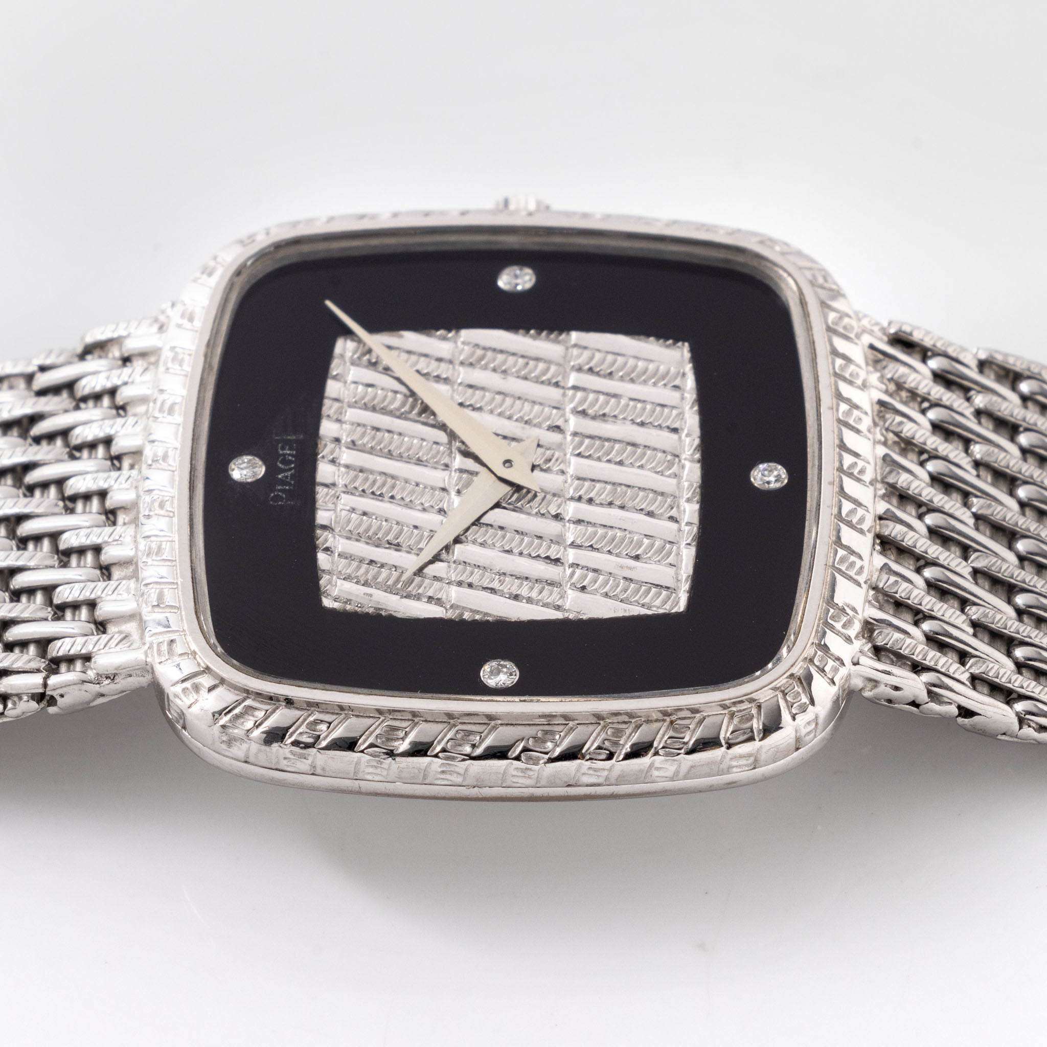 Piaget Tradition in 18K White Gold "Onyx 4-Diamond Dial" Ref. 9771P31