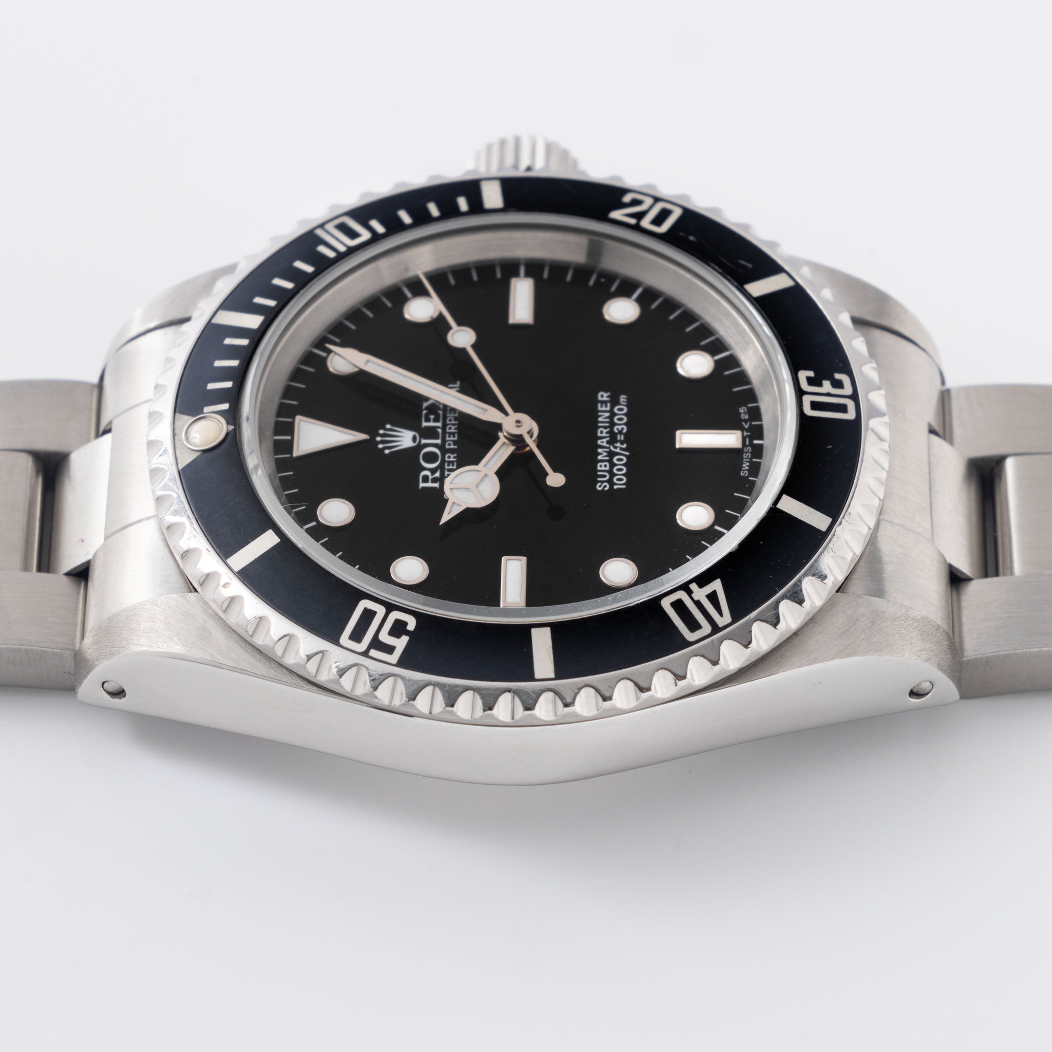 Rolex Submariner No Date Ref. 14060 2-Liner Tritium Dial