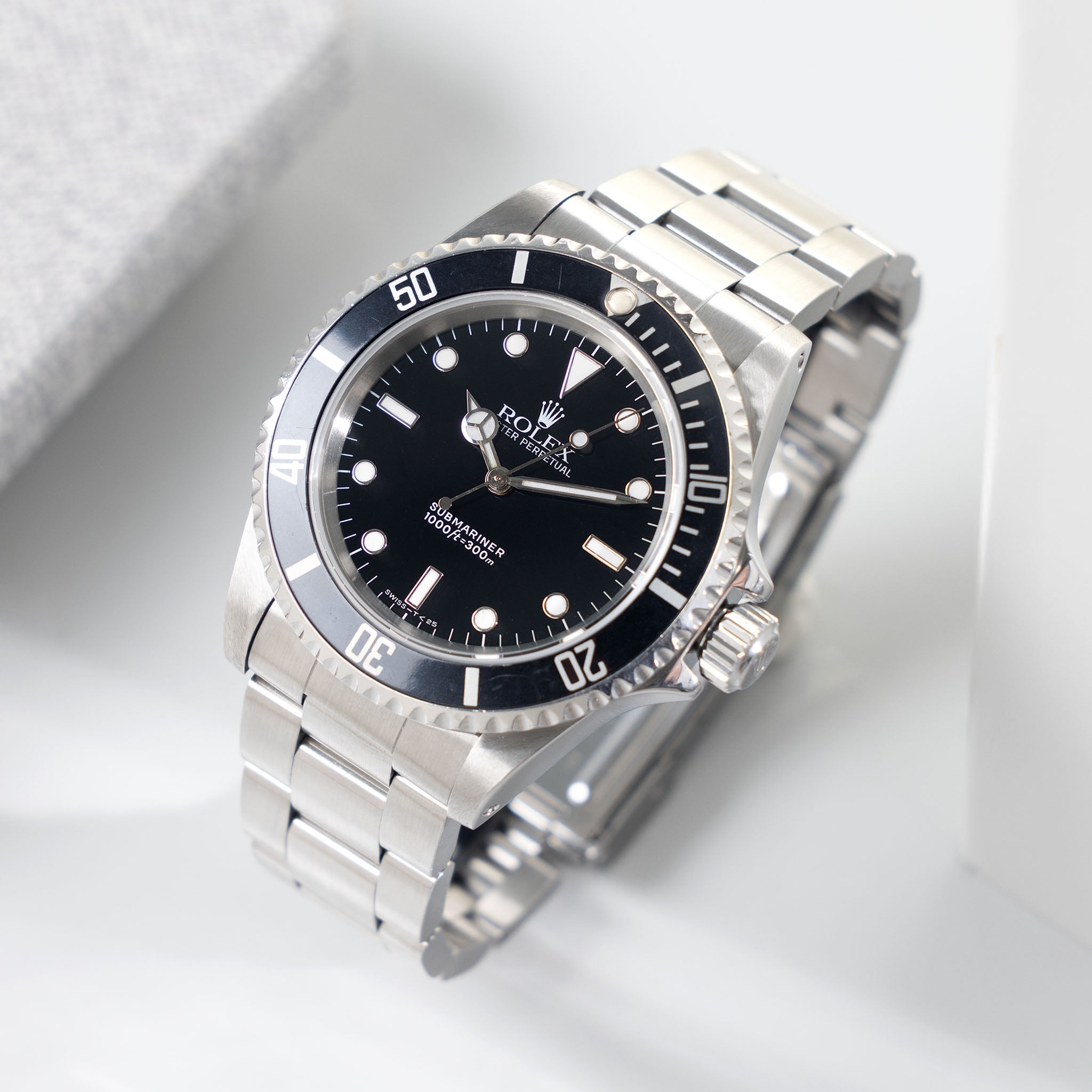 Rolex Submariner no-date ref 14060 2-liner tritium dial - incoming