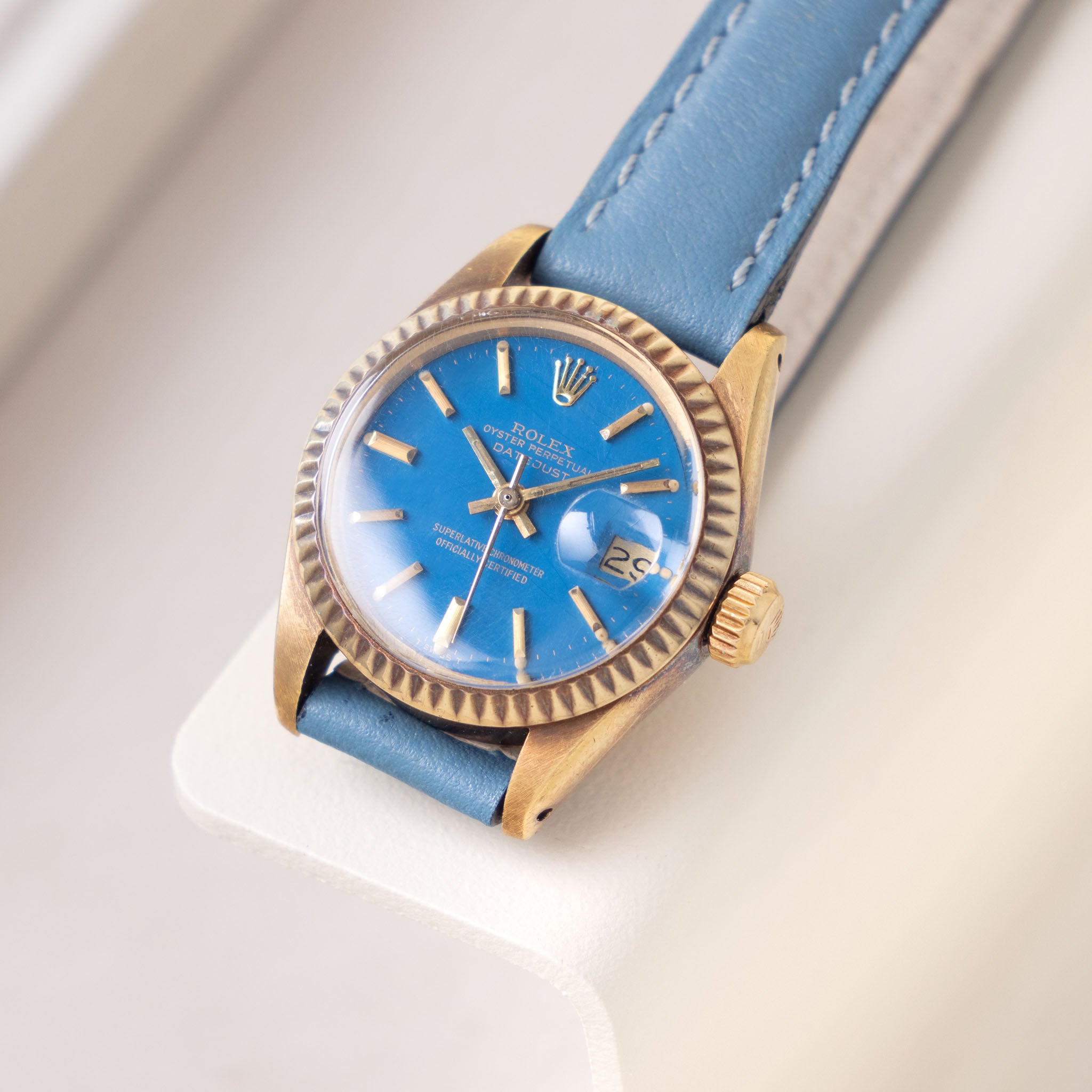 Rolex Datejust ref. 6917 Ladysize "Baby Blue Stella Dial" in 18K Yellow Gold