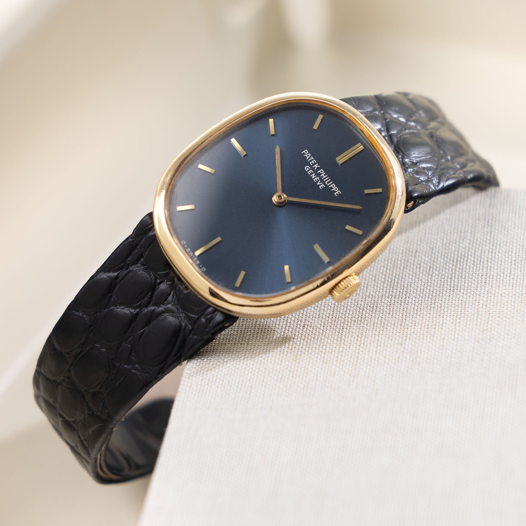 Patek Philippe Ellipse D'Or 3648J Blue Soleil Sigma Dial in 18k Yellow Gold with Original Box