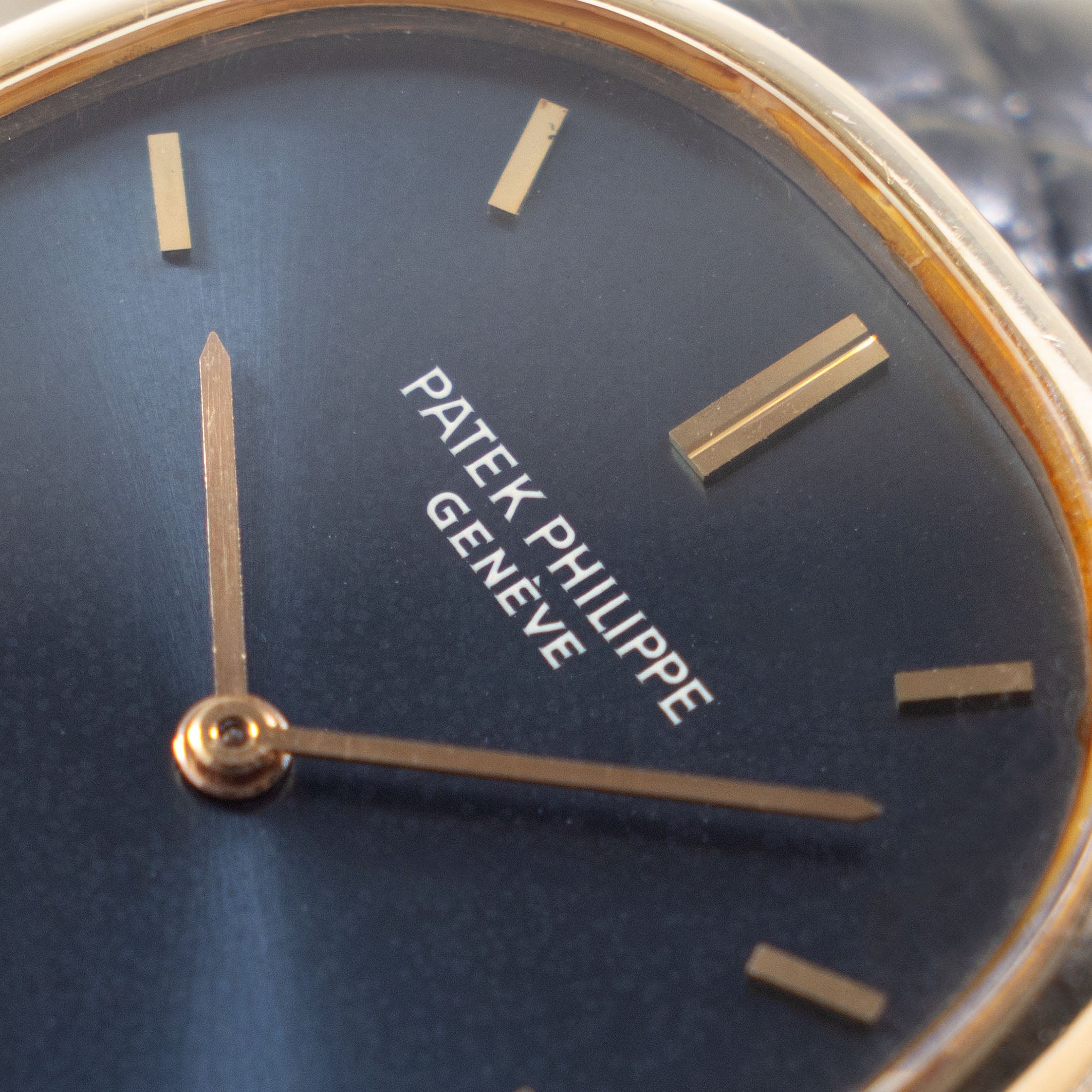 Patek Philippe Ellipse D'Or 3648J Blue Soleil Sigma Dial in 18k Yellow Gold with Original Box