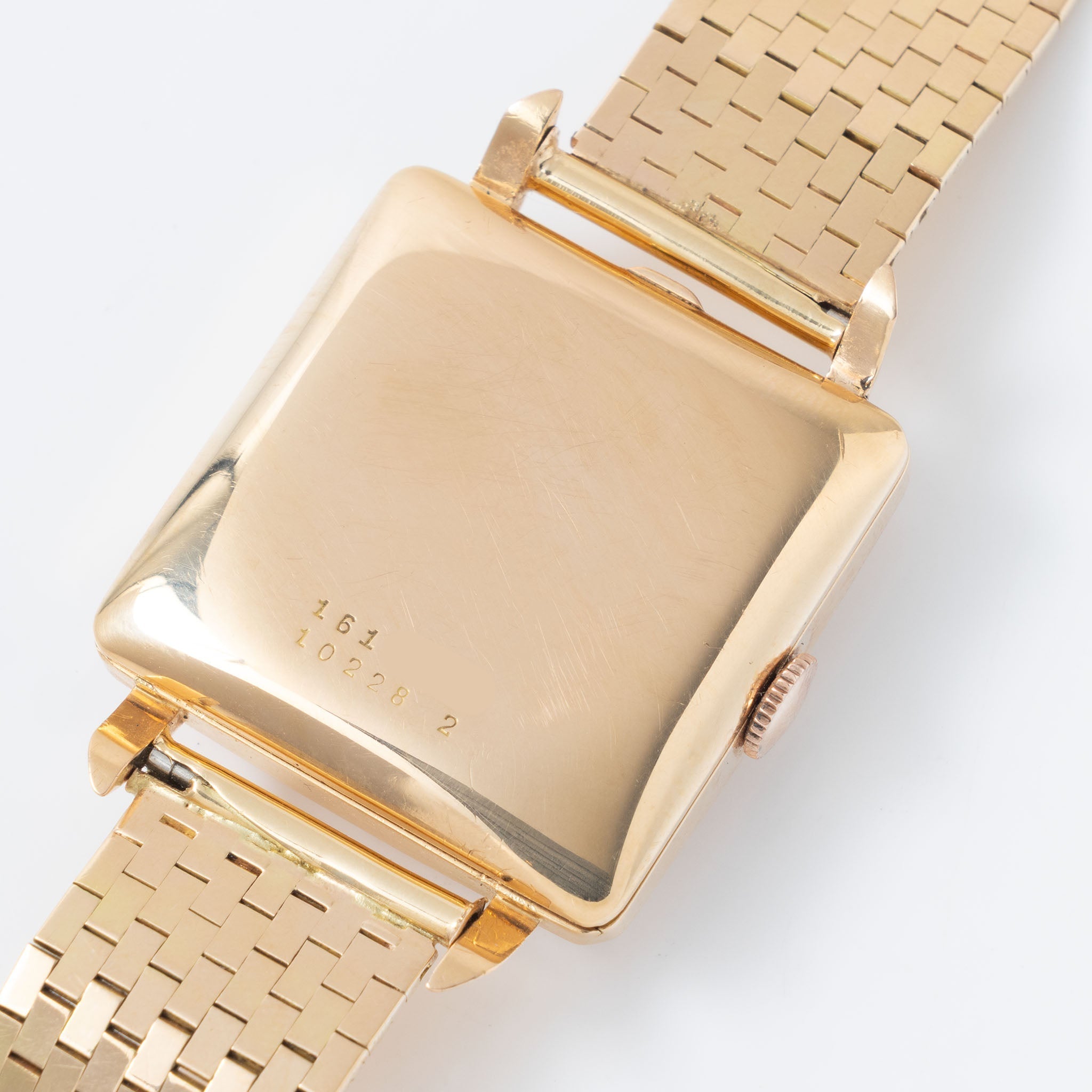 Universal Genève “Cioccolatone“ 18k Rose Gold Oversized Dress-watch with unique Guilloché Dial on Brick Style Bracelet ref. 10228 2