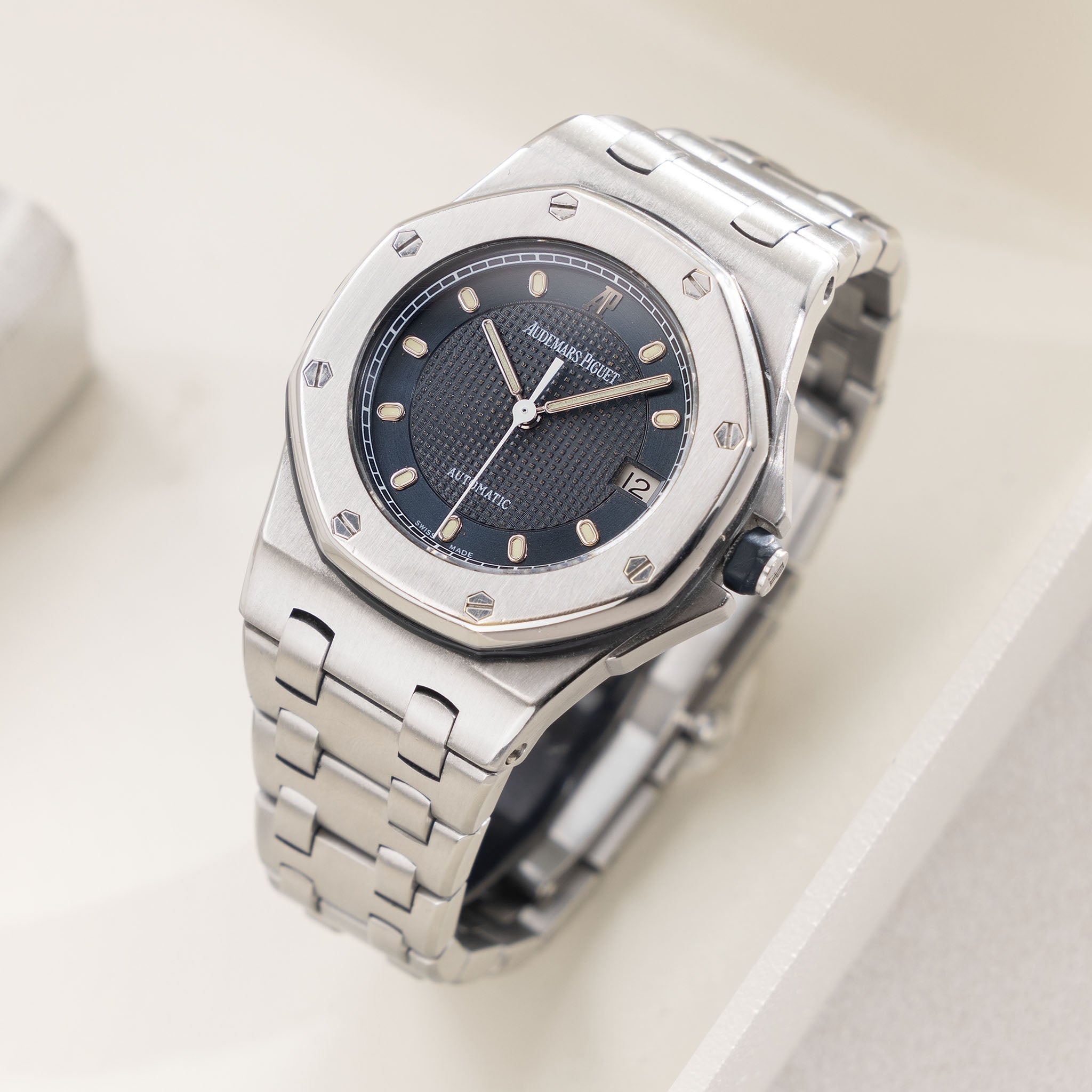 Audemars Piguet Royal-Oak Offshore Blue dial ref 79290ST