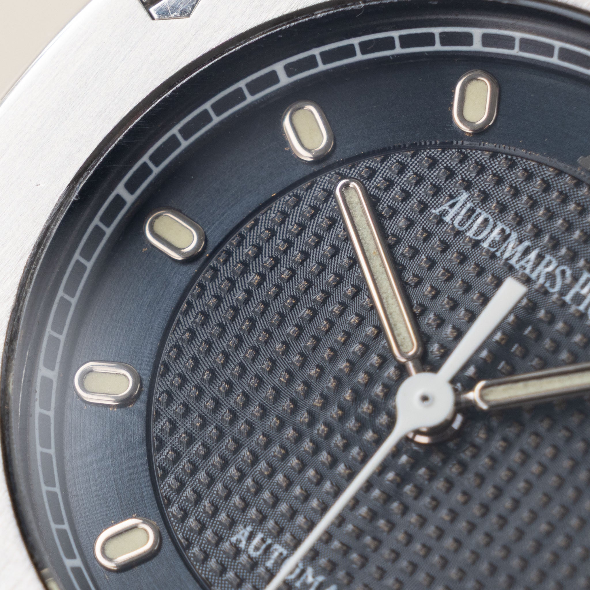 Audemars Piguet Royal-Oak Offshore Blue dial ref 79290ST